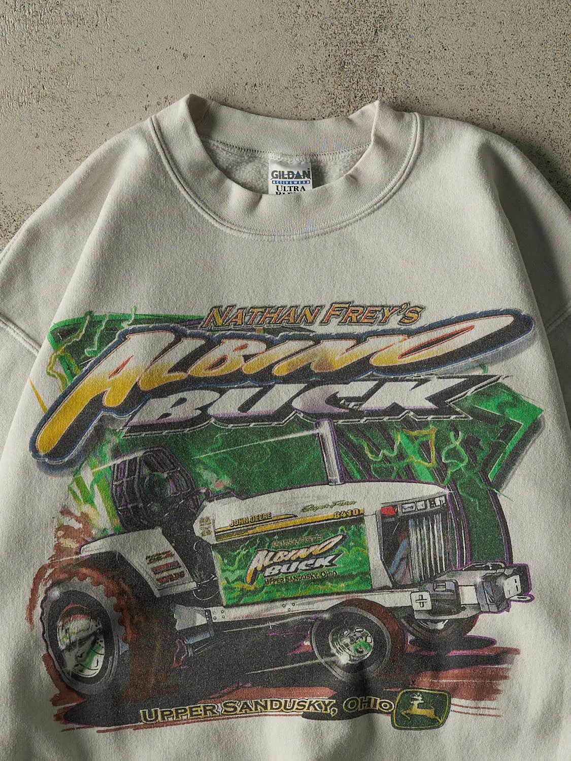 Vintage Y2K Beige John Deere Nathan Frey's Tractor Crewneck (M) sold by Rebalance Vintage product image thumbnail 3