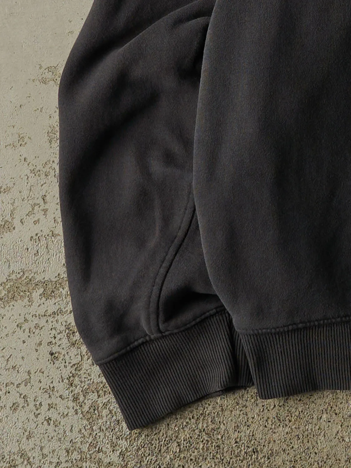 Vintage Y2K Charcoal Grey Roots Embroidered Crewneck (L/XL) sold by Rebalance Vintage product image thumbnail 3