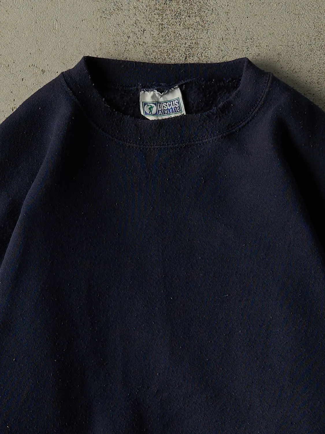 Vintage 90s Navy Blue Discus Athletic Blank Crewneck (S/M) sold by Rebalance Vintage product image thumbnail 2