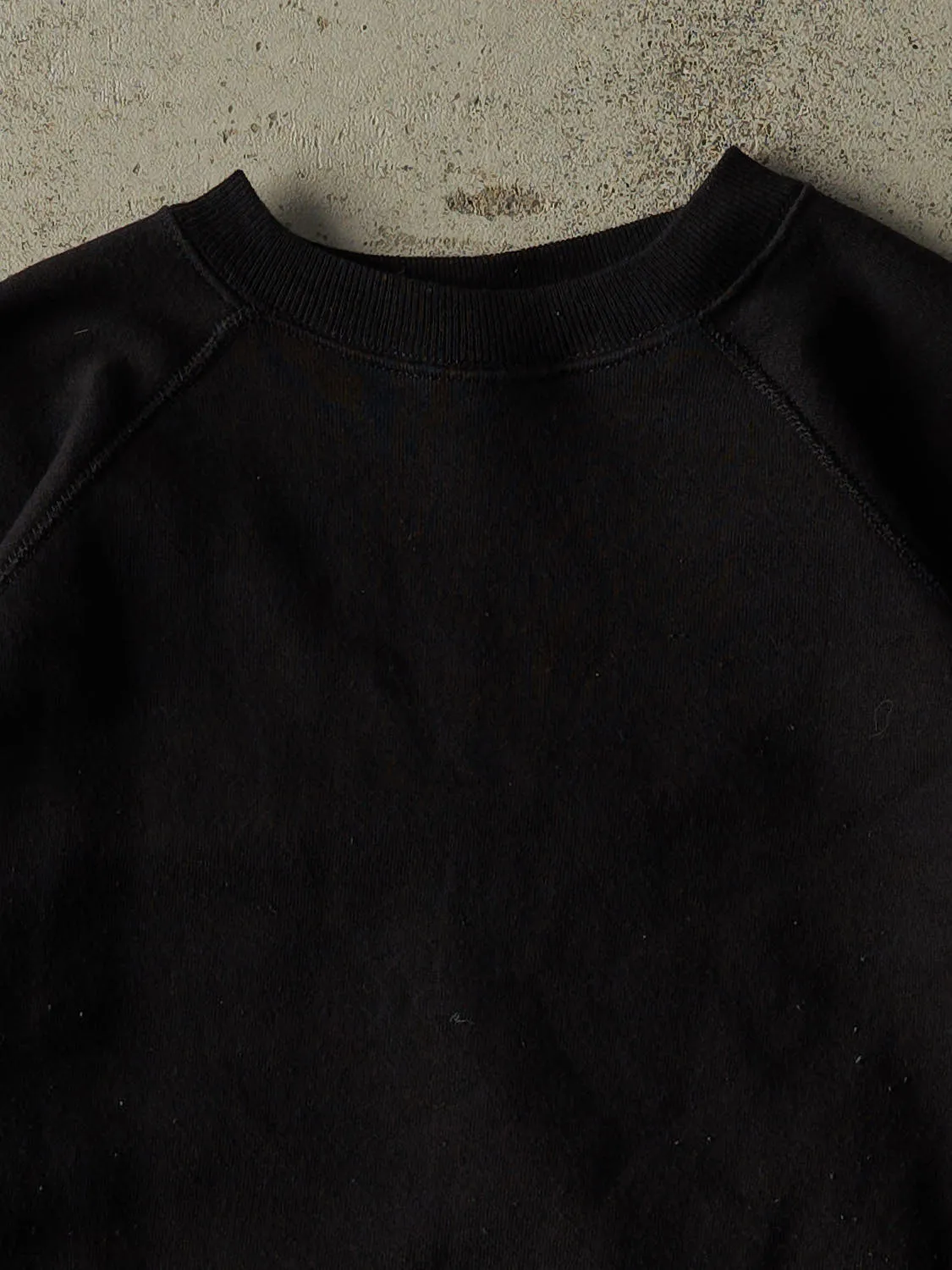 Vintage 90s Black Blank Crewneck (M) sold by Rebalance Vintage product image thumbnail 2