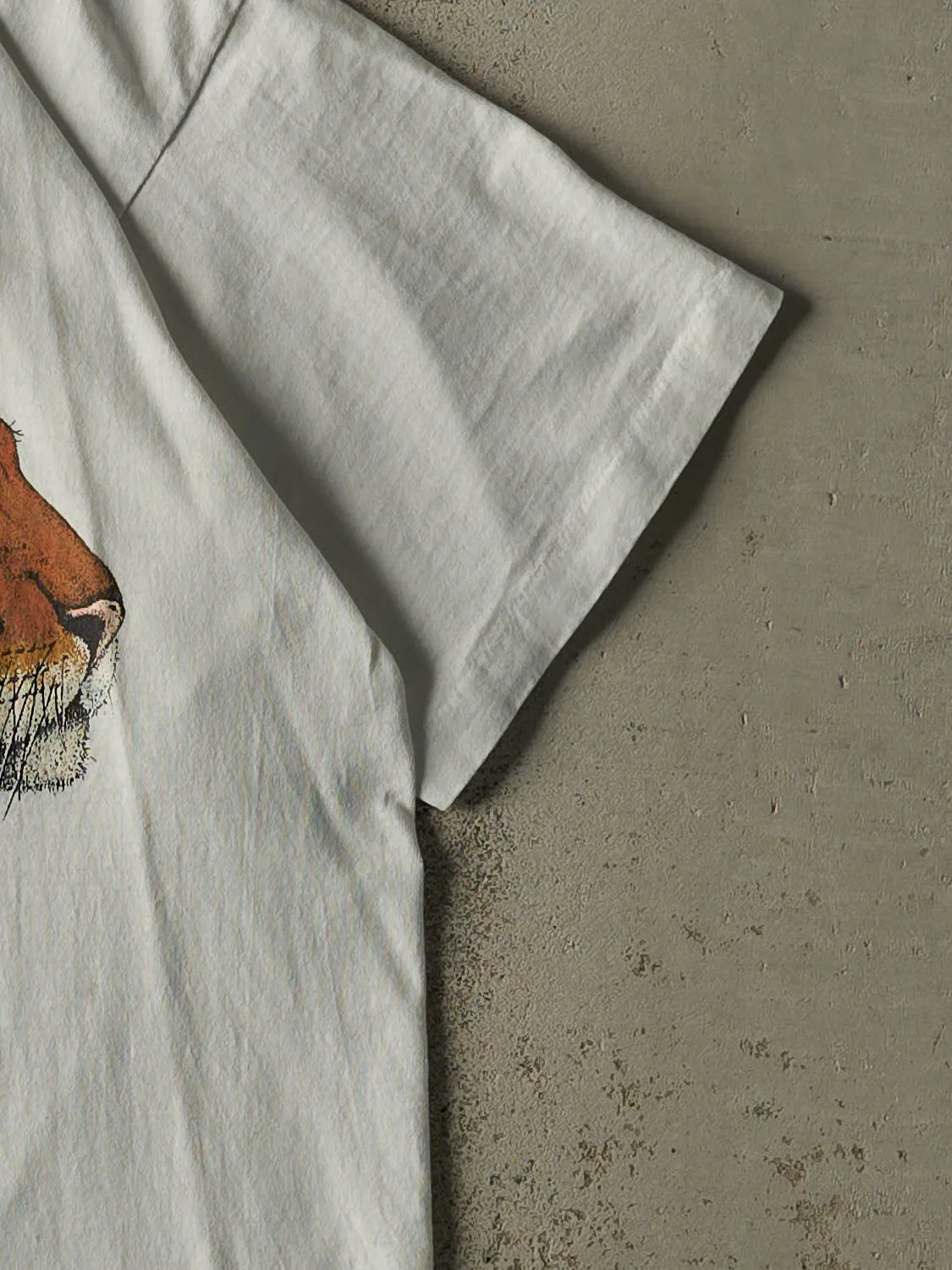 Vintage 80s White African Lion Safari Tee (L/XL) sold by Rebalance Vintage product image thumbnail 4