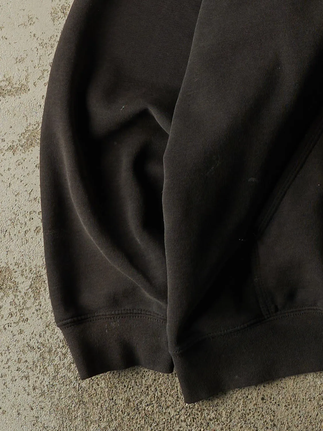 Vintage Y2K Faded Black Carhartt Hoodie (XL/XXL) sold by Rebalance Vintage product image thumbnail 4