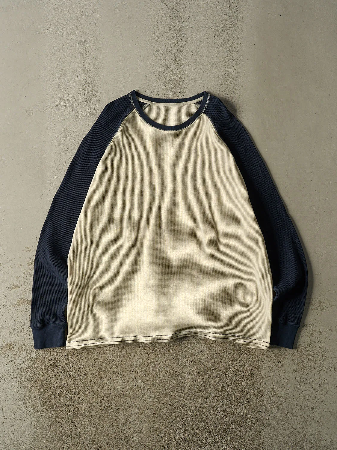 Vintage 90s Beige & Navy Raglan Thermal Long Sleeve (XL/XXL) sold by Rebalance Vintage