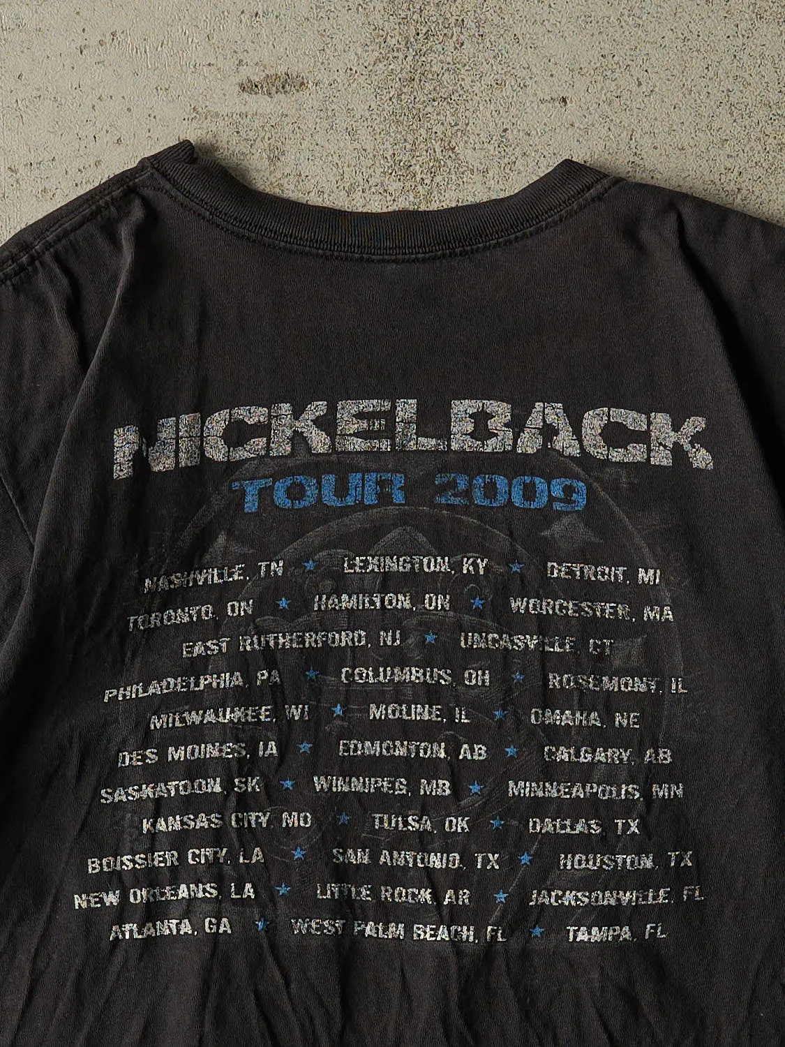 Vintage 09' Faded Black Nickelback Tour Tee (S/M) sold by Rebalance Vintage product image thumbnail 4