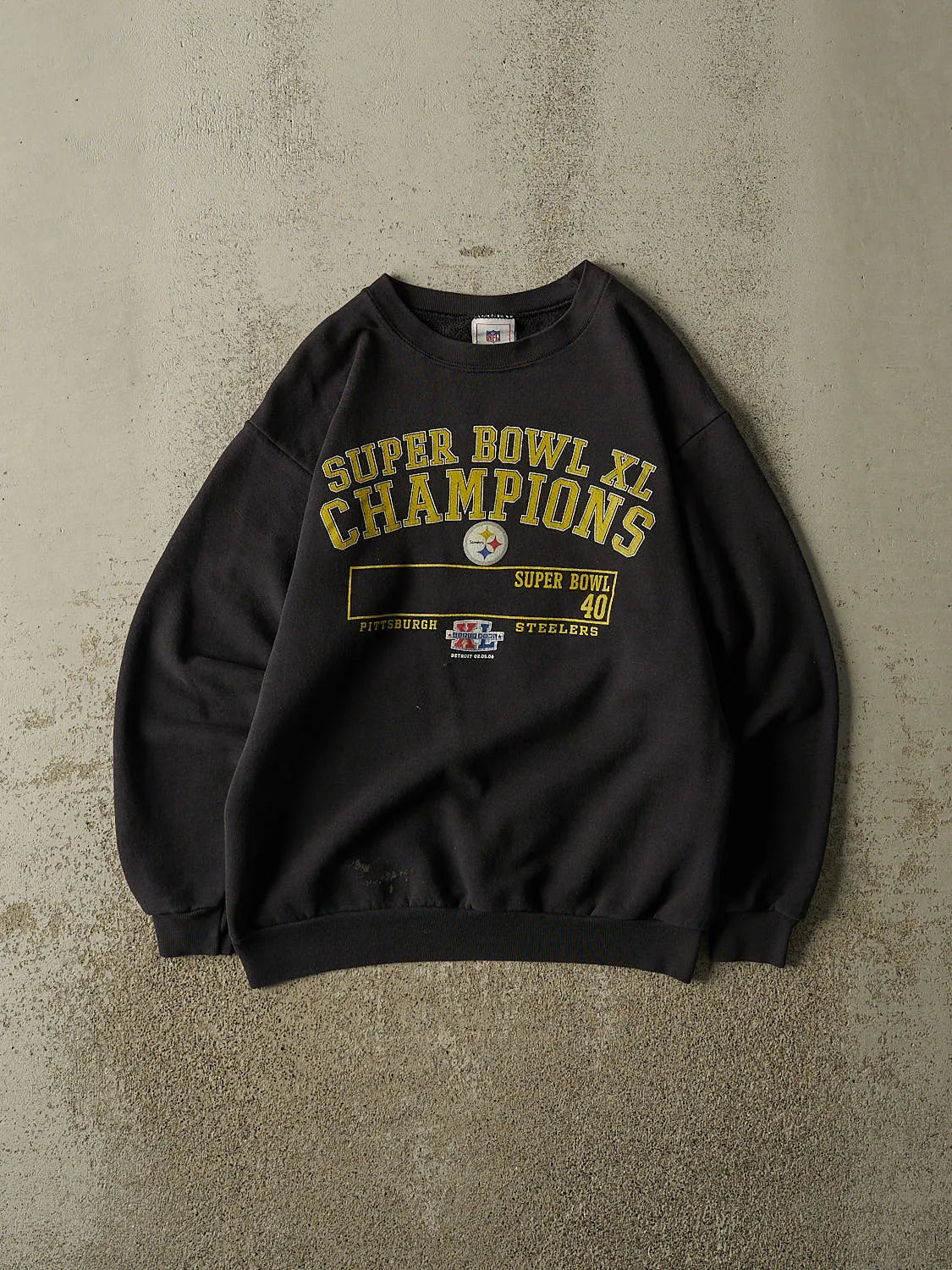 Vintage 06' Black Pittsburgh Steelers Superbowl XL Champions Crewneck (S) sold by Rebalance Vintage