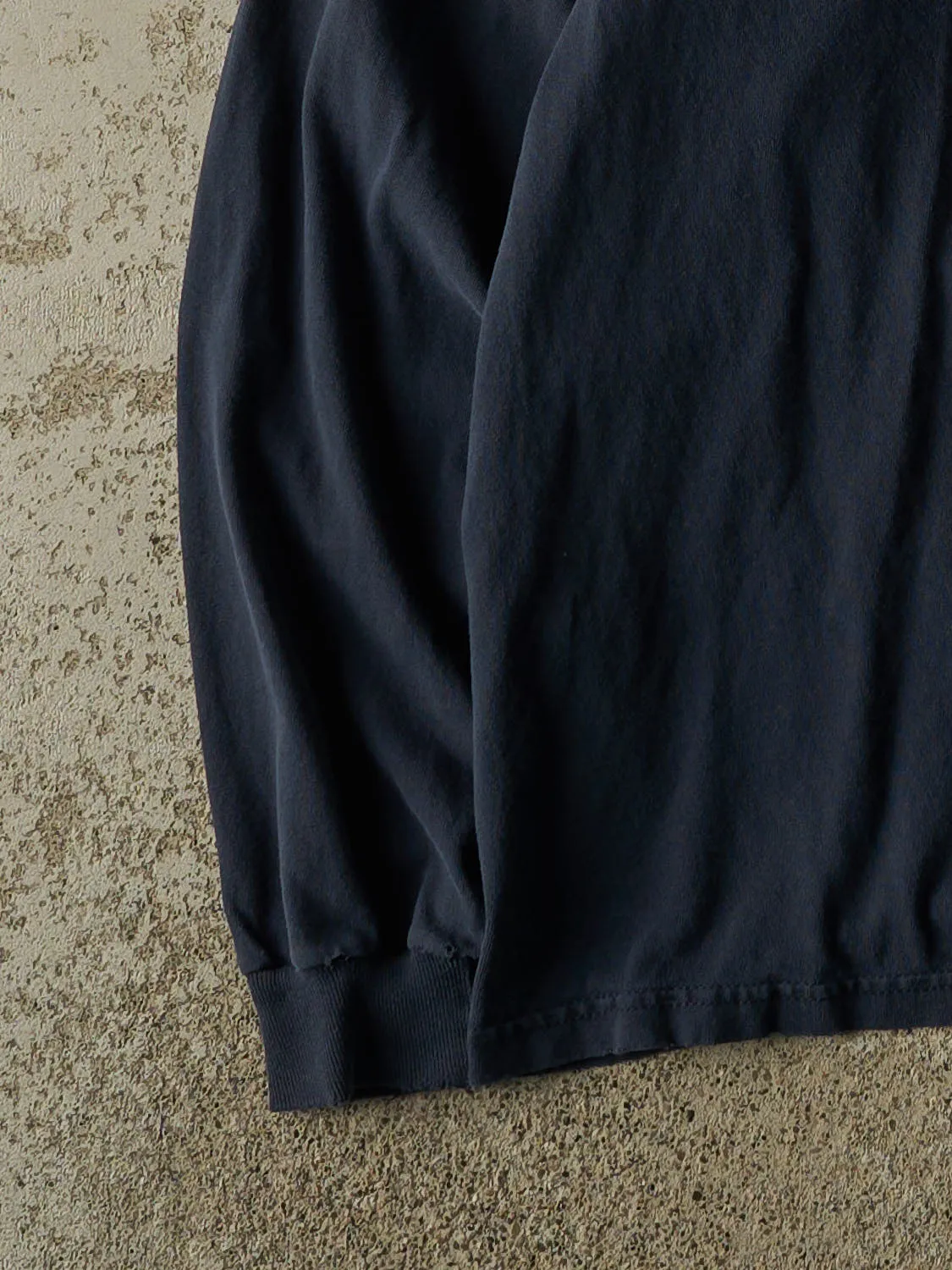 Vintage Y2K Navy Blue University Of Notre Dame Long Sleeve (L/XL) sold by Rebalance Vintage product image thumbnail 3