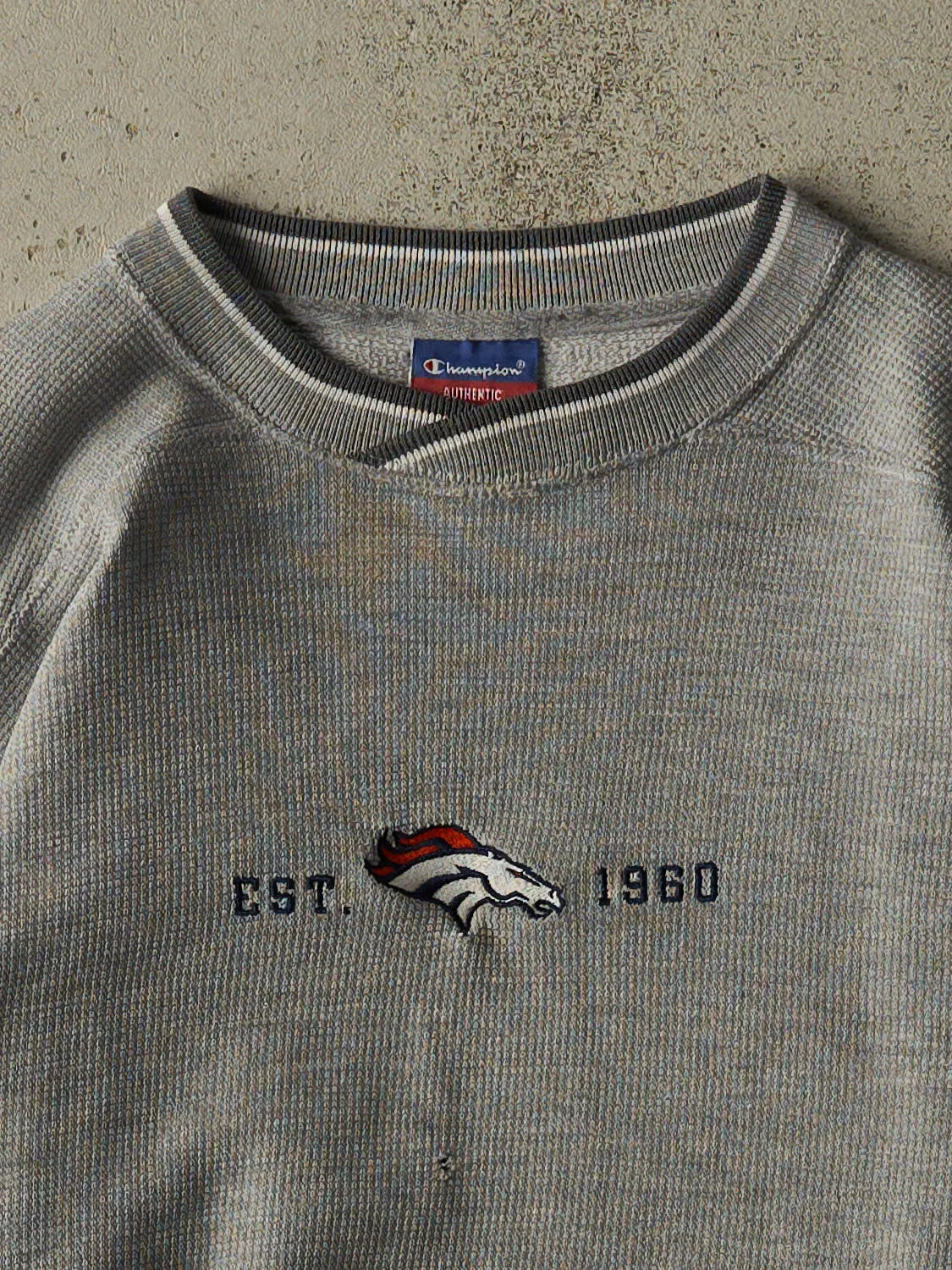 Vintage 90s Grey Denver Broncos Textured Crewneck (XL) sold by Rebalance Vintage product image thumbnail 2