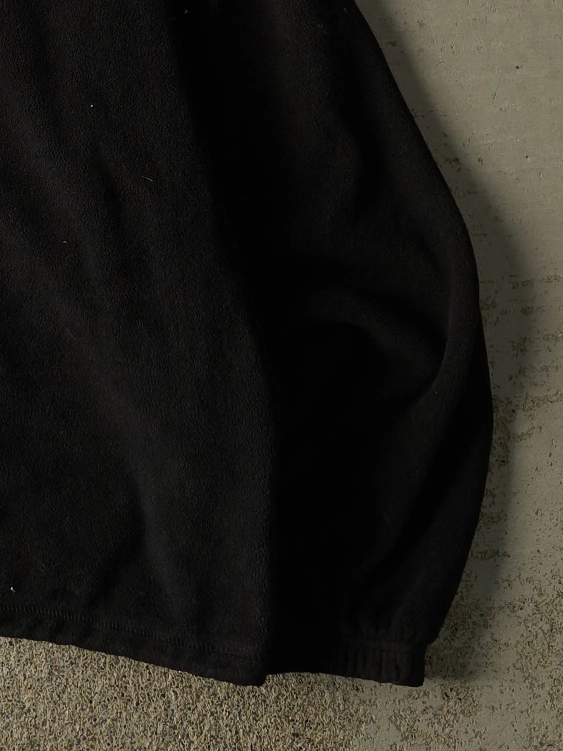 Vintage Y2K Black Umbro Pullover Fleece (S) sold by Rebalance Vintage product image thumbnail 4