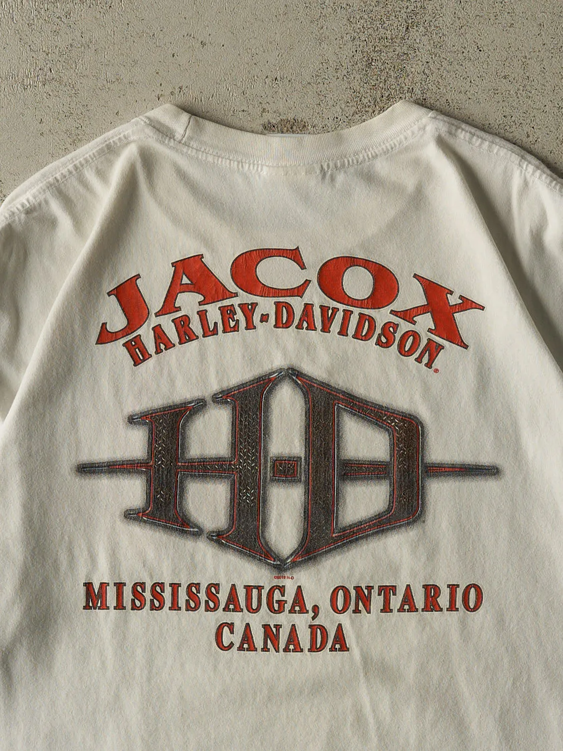 Vintage 13' White Harley Davidson Mississauga Pocket Tee (L/XL) sold by Rebalance Vintage product image thumbnail 4