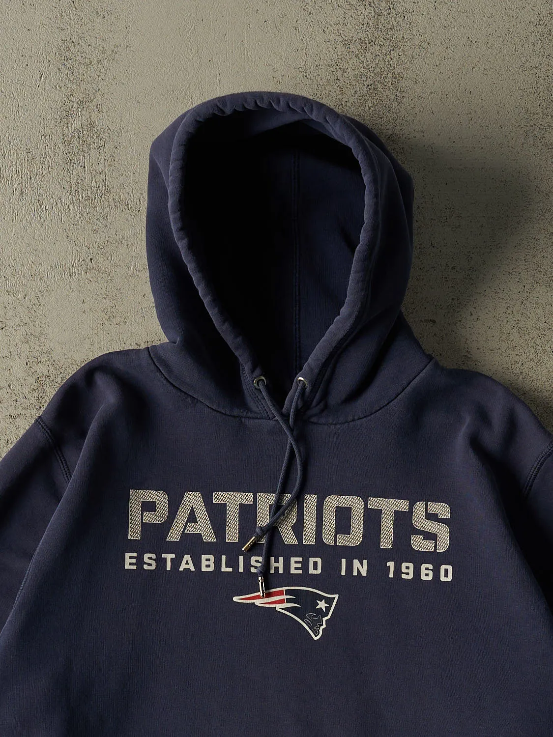 Vintage Y2K Navy Blue New England Patriots Nike Hoodie (XXL) sold by Rebalance Vintage product image thumbnail 2