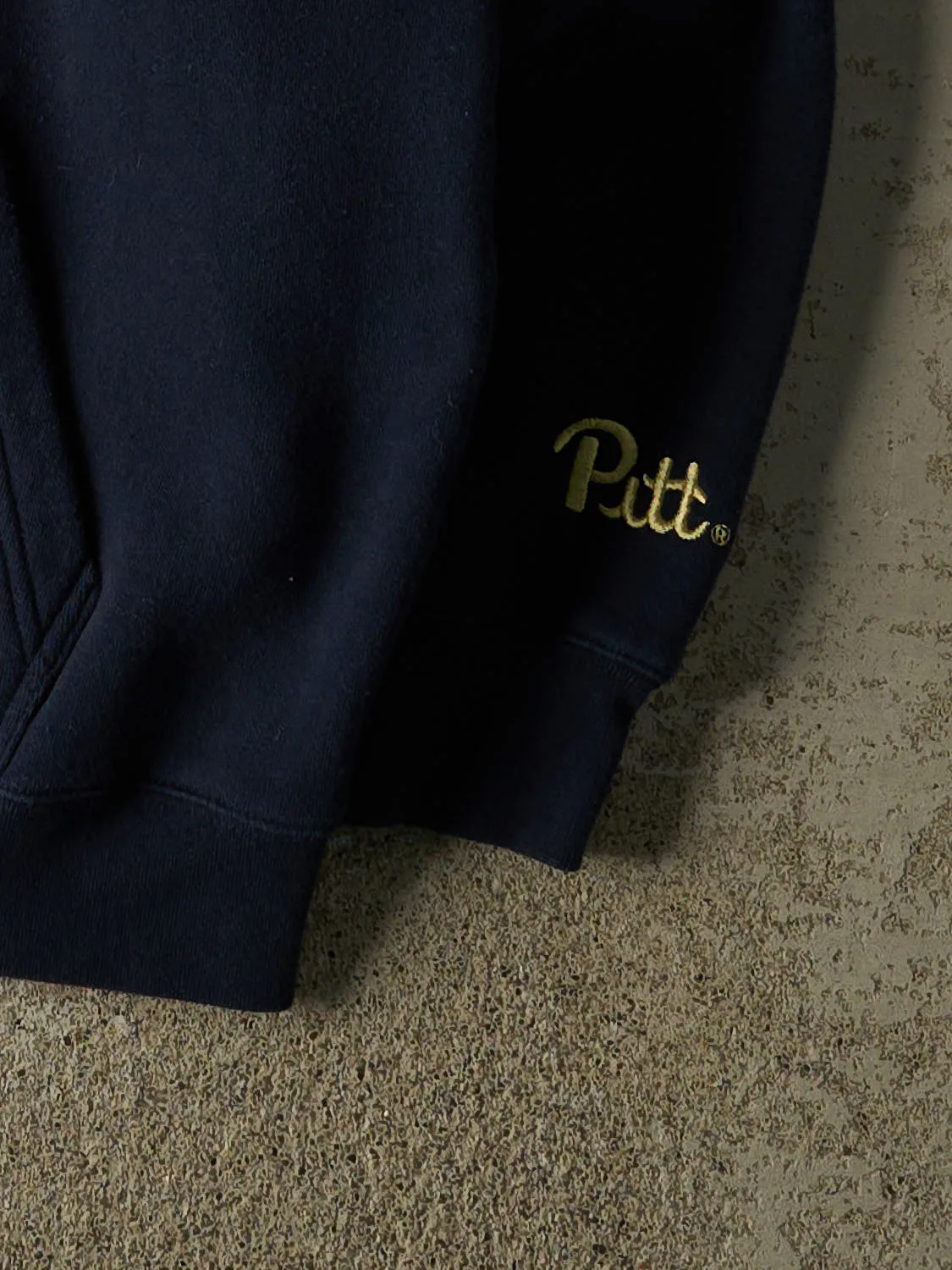 Vintage Y2K Navy Blue Pittsburgh University Panthers Hoodie (L) sold by Rebalance Vintage product image thumbnail 4