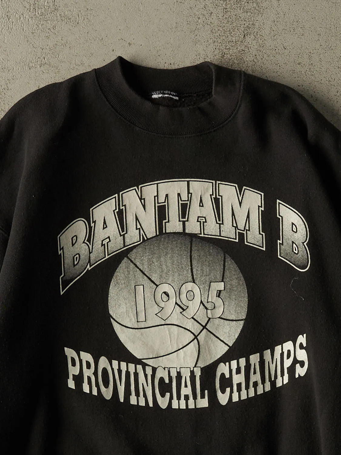 Vintage 95' Black Bantam Basketball Crewneck (XL) sold by Rebalance Vintage product image thumbnail 2