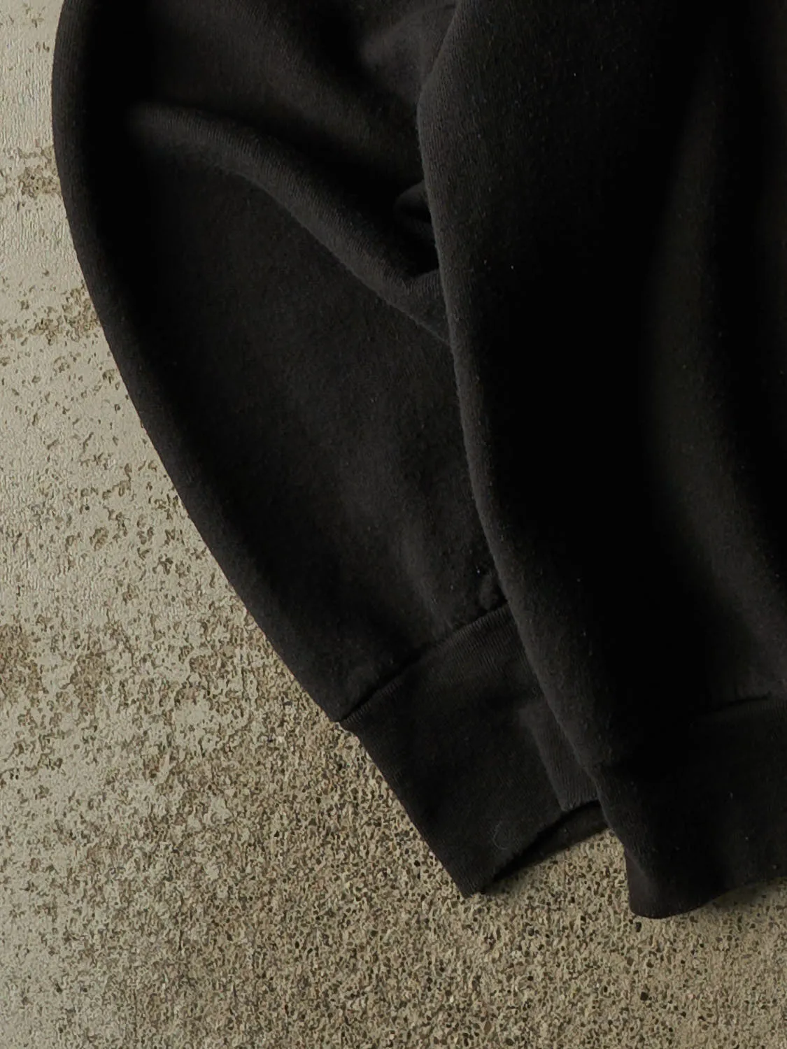 Vintage 95' Black Bantam Basketball Crewneck (XL) sold by Rebalance Vintage product image thumbnail 3