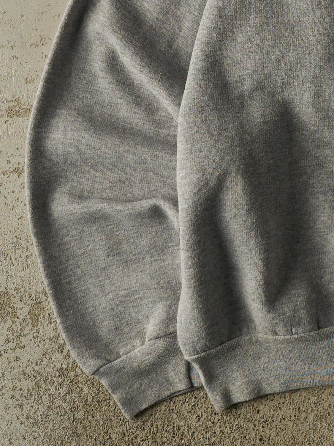 Vintage Y2K Grey Blank Crewneck (XL/XXL) sold by Rebalance Vintage product image thumbnail 3