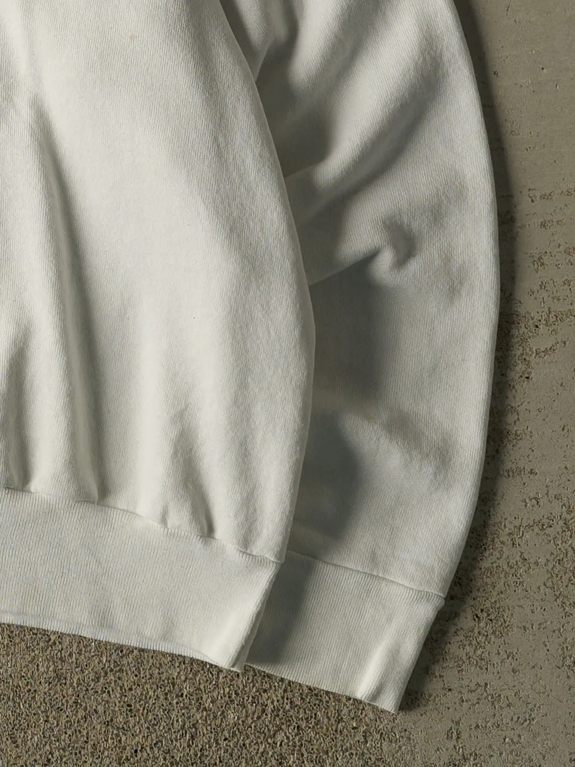 Vintage 96' White Atlanta USA Olympics Crewneck (M/L) sold by Rebalance Vintage product image thumbnail 4