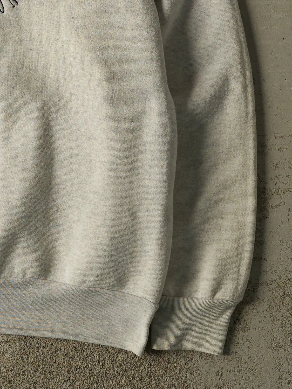 Vintage 80s Heather Grey Washington DC Embroidered Crewneck (XL) sold by Rebalance Vintage product image thumbnail 4