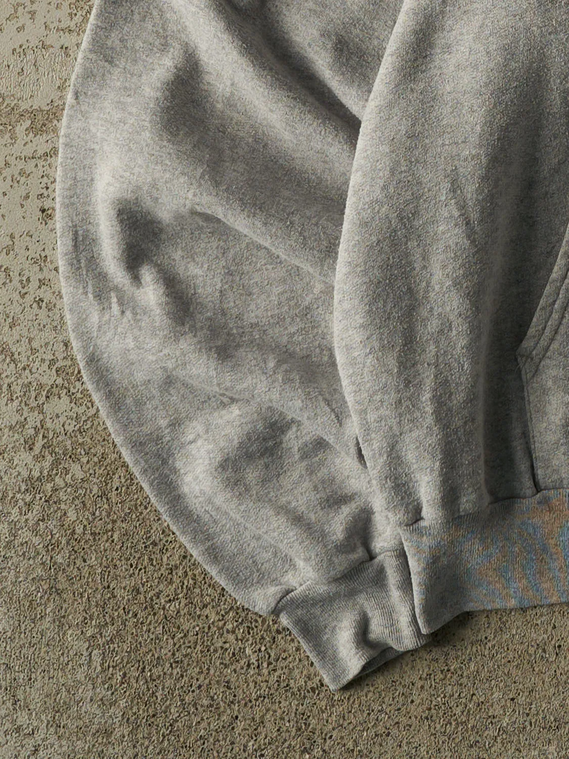 Vintage 04' Grey USMC Hoodie (S/M) sold by Rebalance Vintage product image thumbnail 3