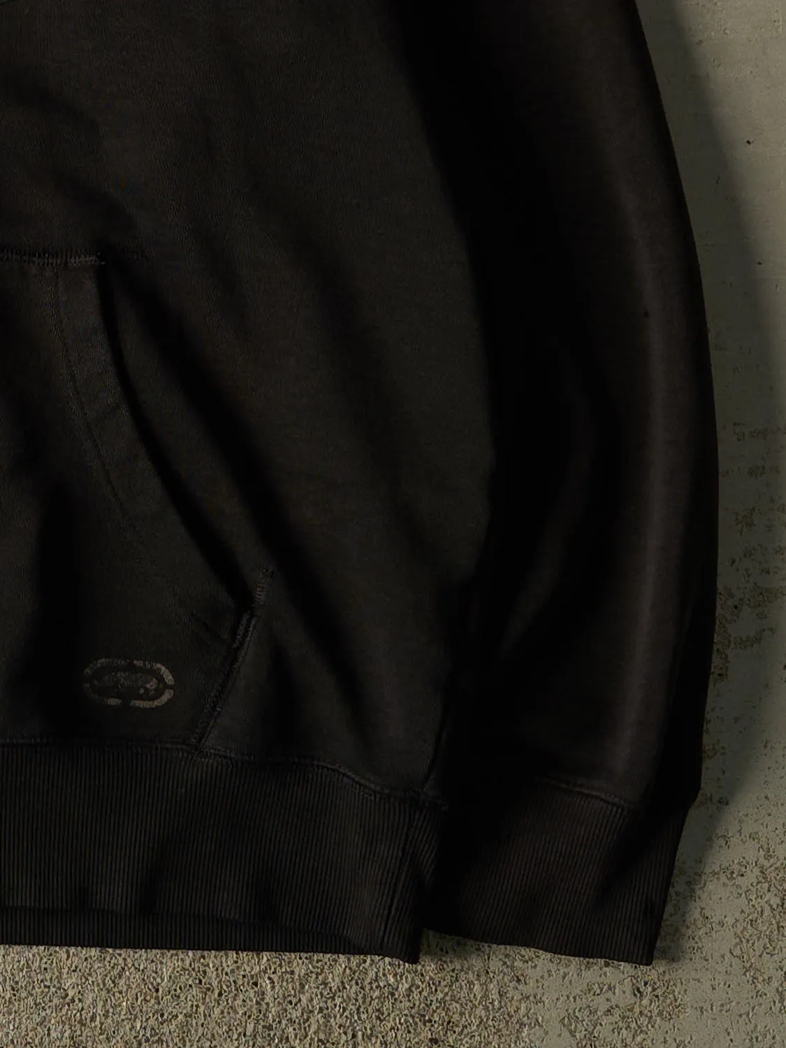 Vintage Y2K Black Ecko Embroidered Hoodie (XL) sold by Rebalance Vintage product image thumbnail 4