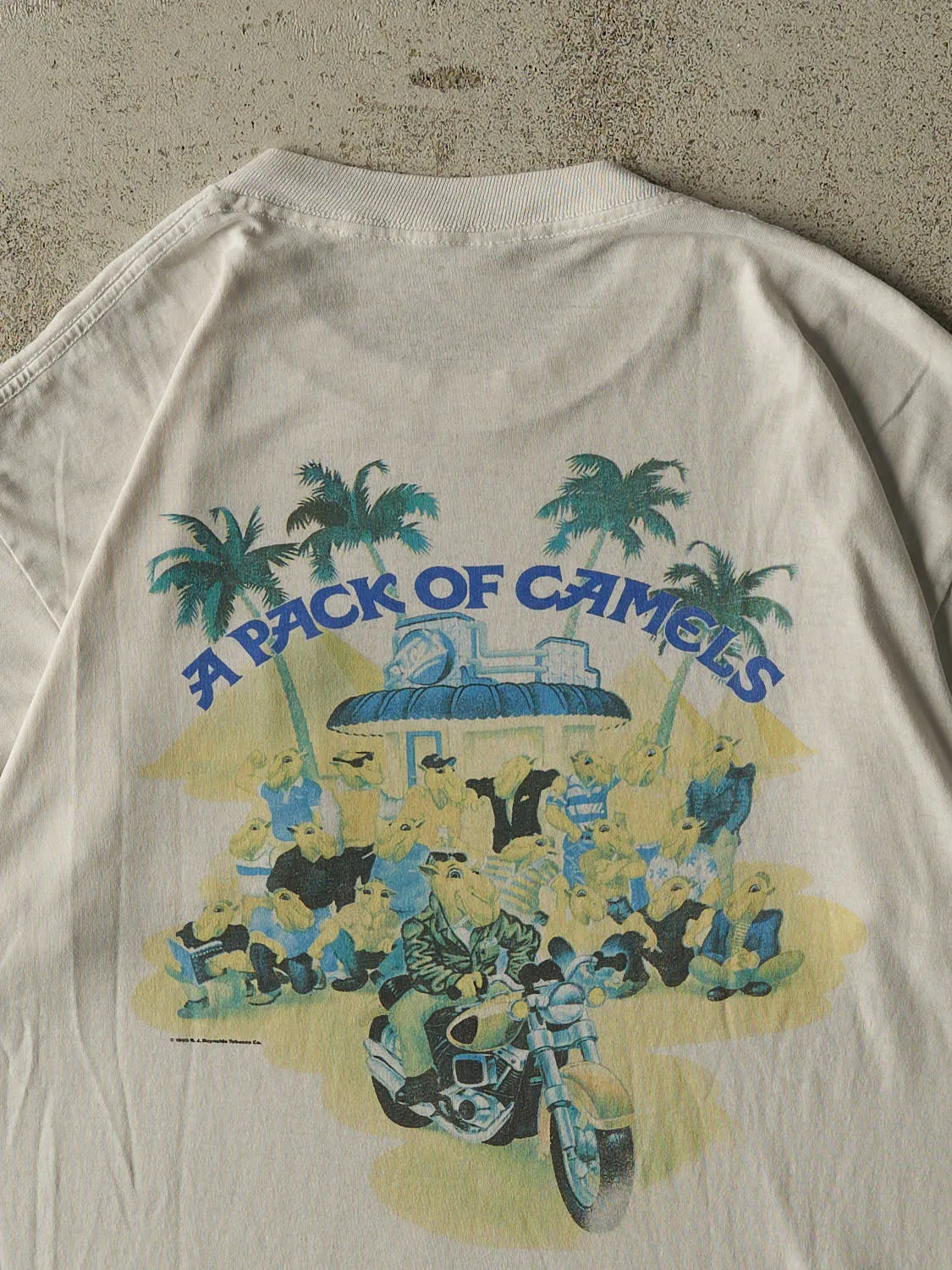 Vintage 90' White Camel Cigarettes Single Stitch Pocket Tee (L) sold by Rebalance Vintage product image thumbnail 5