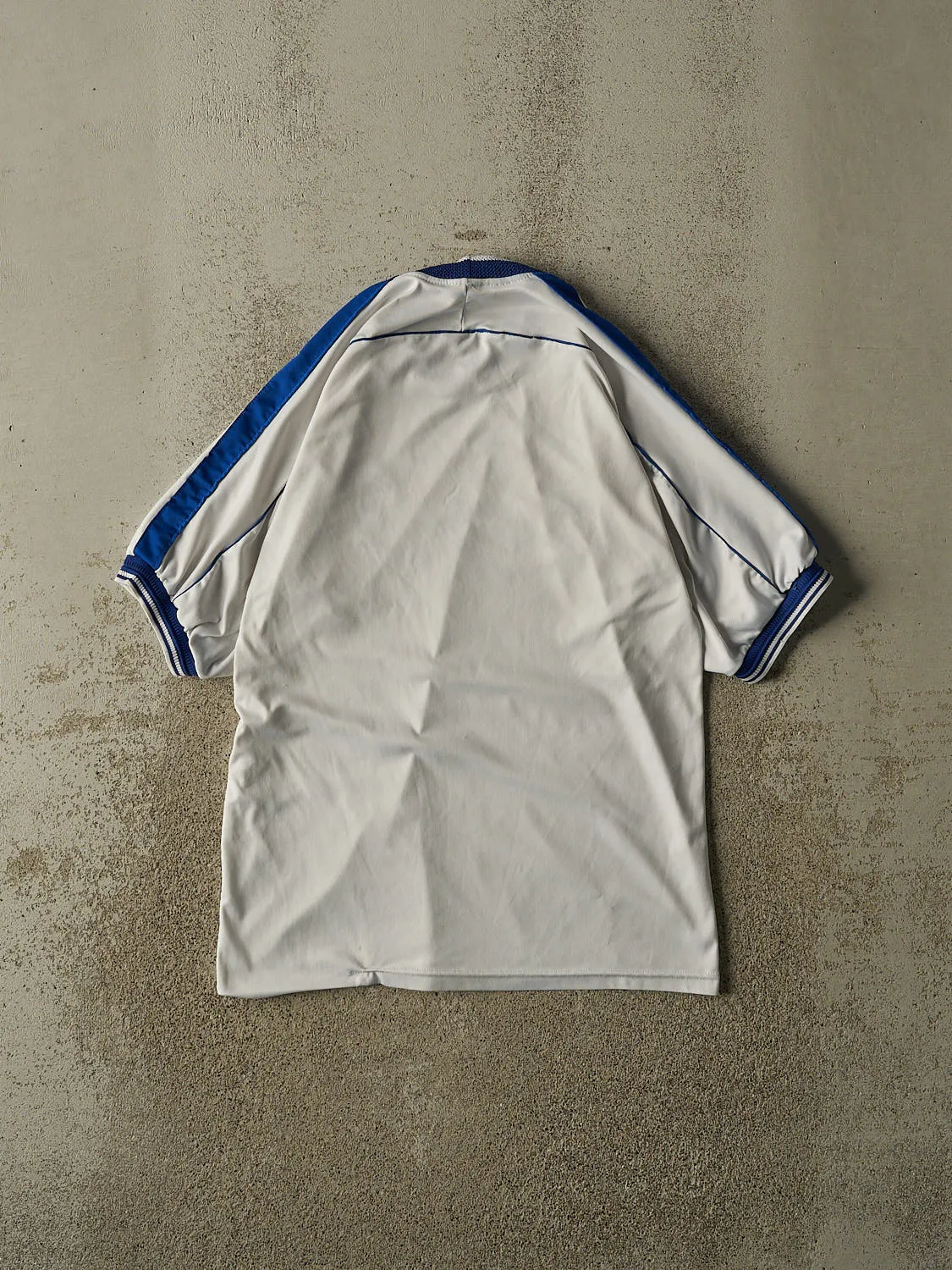 Vintage Y2K White Brasil Soccer Jersey (M) sold by Rebalance Vintage product image thumbnail 2