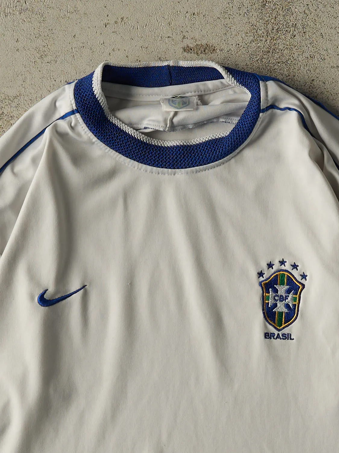 Vintage Y2K White Brasil Soccer Jersey (M) sold by Rebalance Vintage product image thumbnail 3