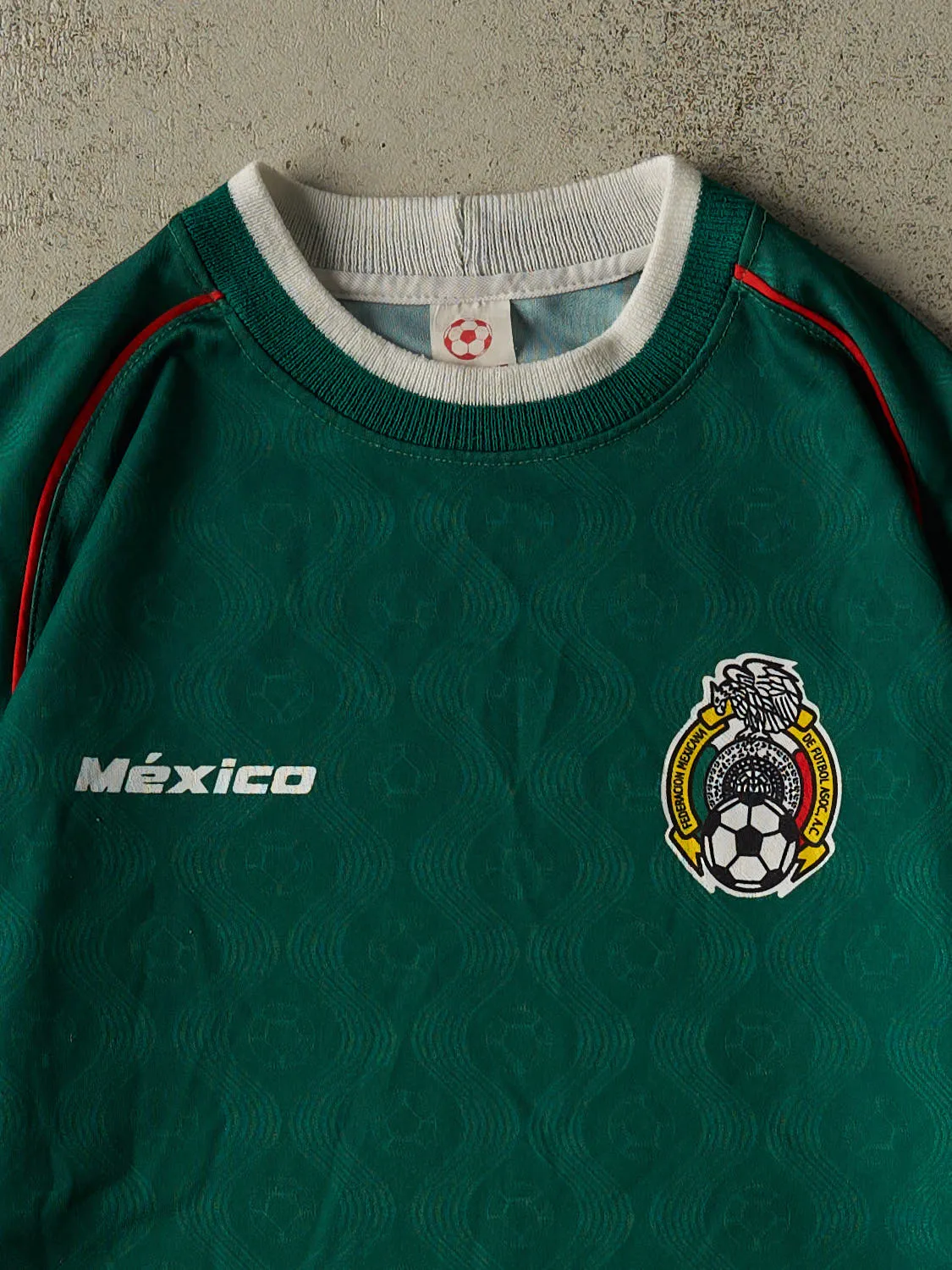 Vintage Y2K Green Mexico Soccer Jersey (XL/XXL) sold by Rebalance Vintage product image thumbnail 3