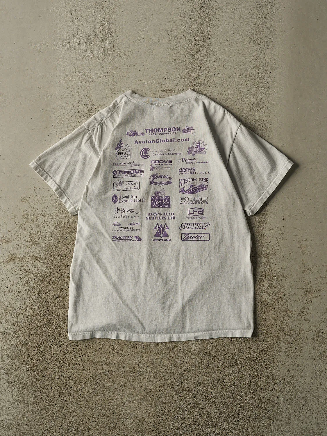 Vintage 03' Beige Grove Cruise Car Tee (M) sold by Rebalance Vintage product image thumbnail 2