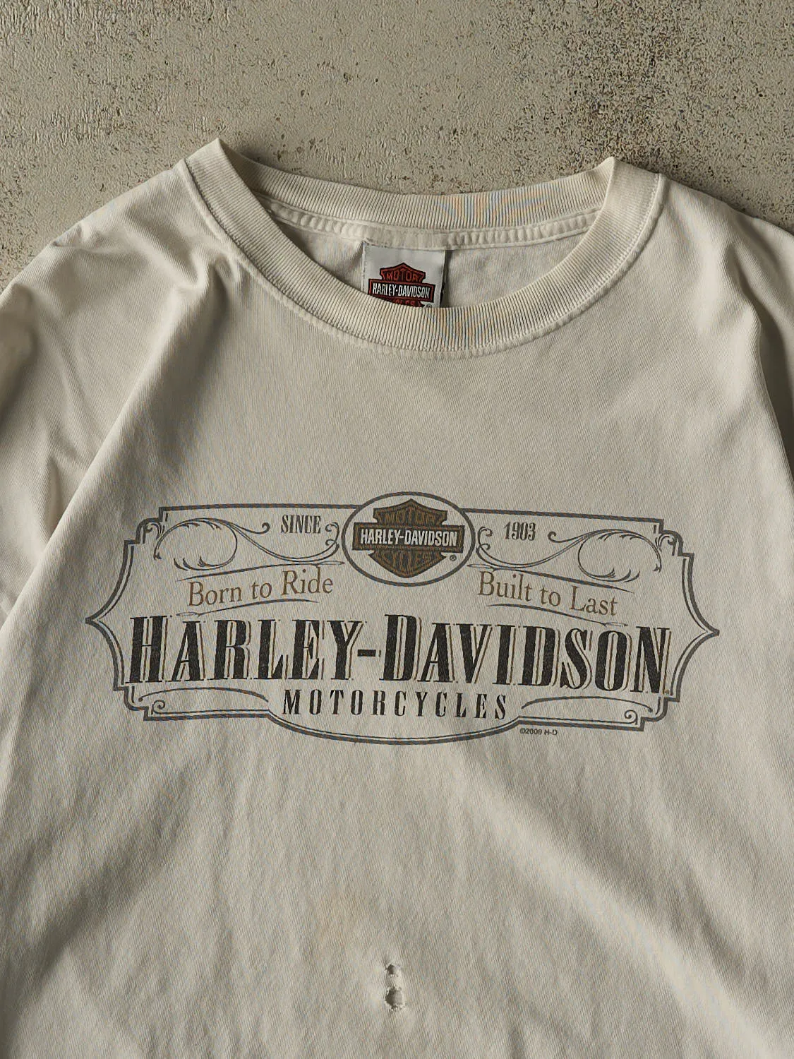 Vintage 09' White Harley Davidson Hawaii Long Sleeve (L/XL) sold by Rebalance Vintage product image thumbnail 3