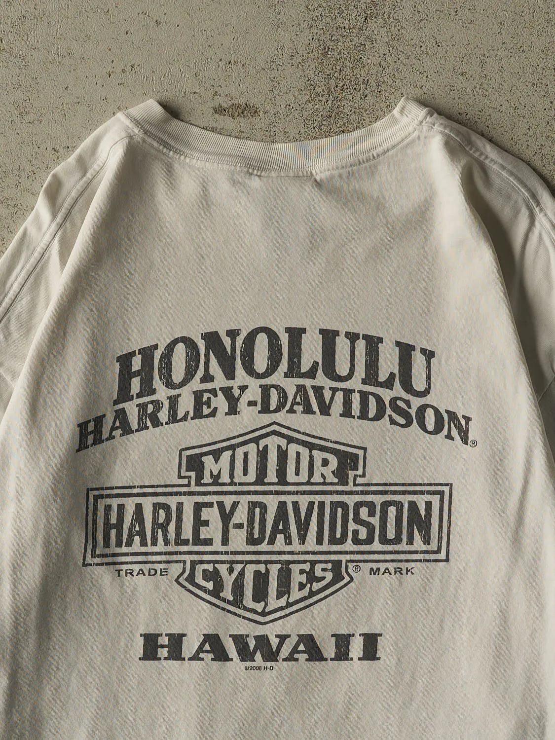 Vintage 09' White Harley Davidson Hawaii Long Sleeve (L/XL) sold by Rebalance Vintage product image thumbnail 4