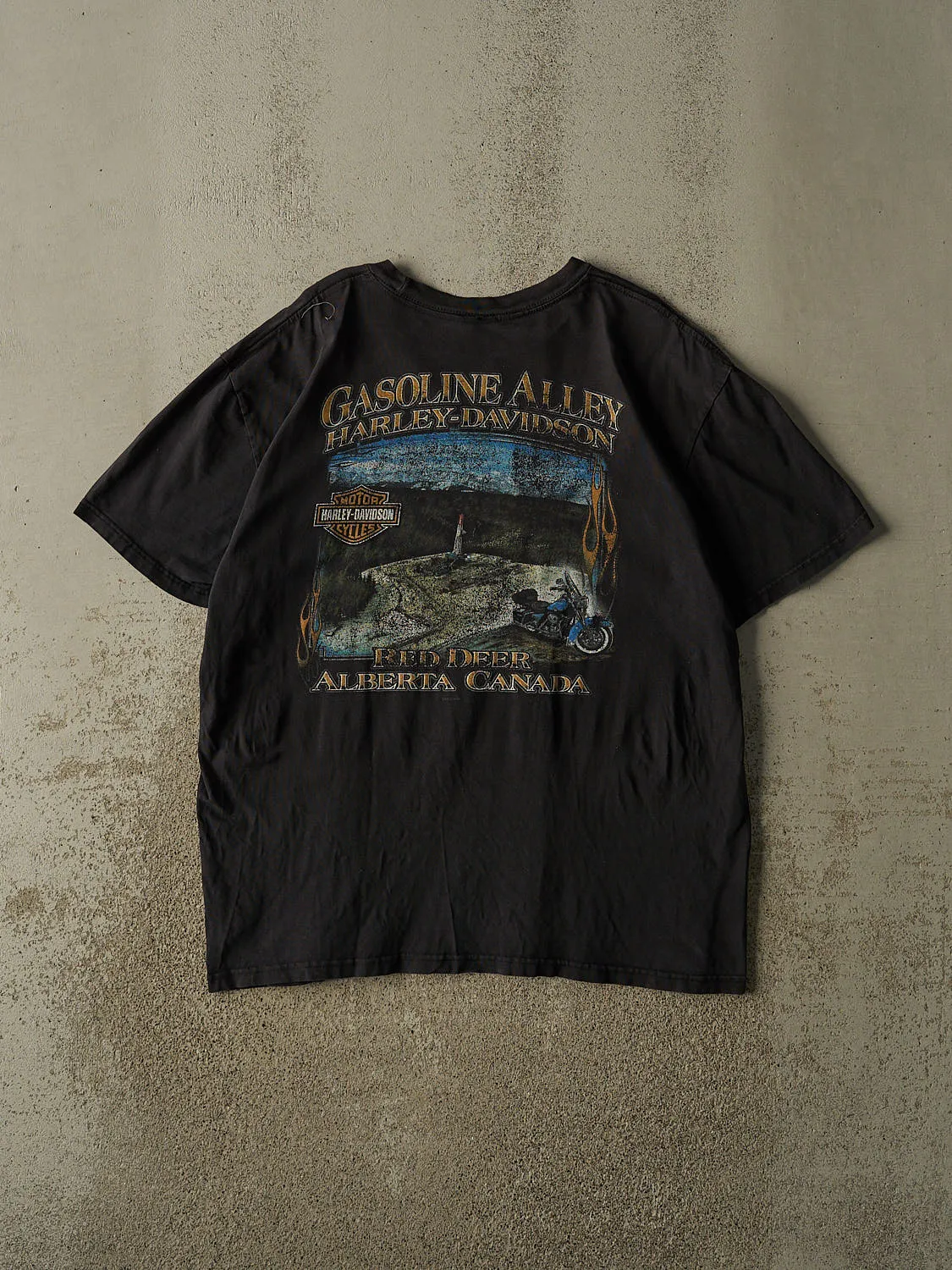 Vintage 09' Faded Black Harley Davidson Red Deer Alberta Tee (XL) sold by Rebalance Vintage product image thumbnail 3