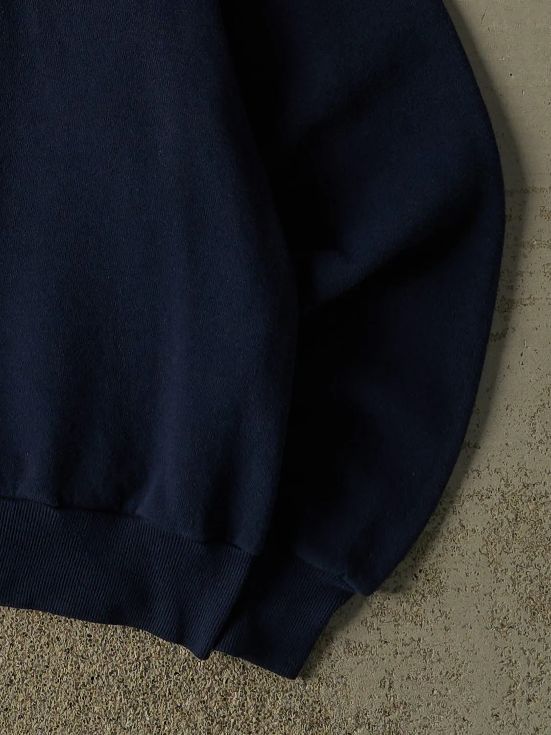 Vintage 90s Navy Blue Utah Rocky Mountains Crewneck (M) sold by Rebalance Vintage product image thumbnail 4