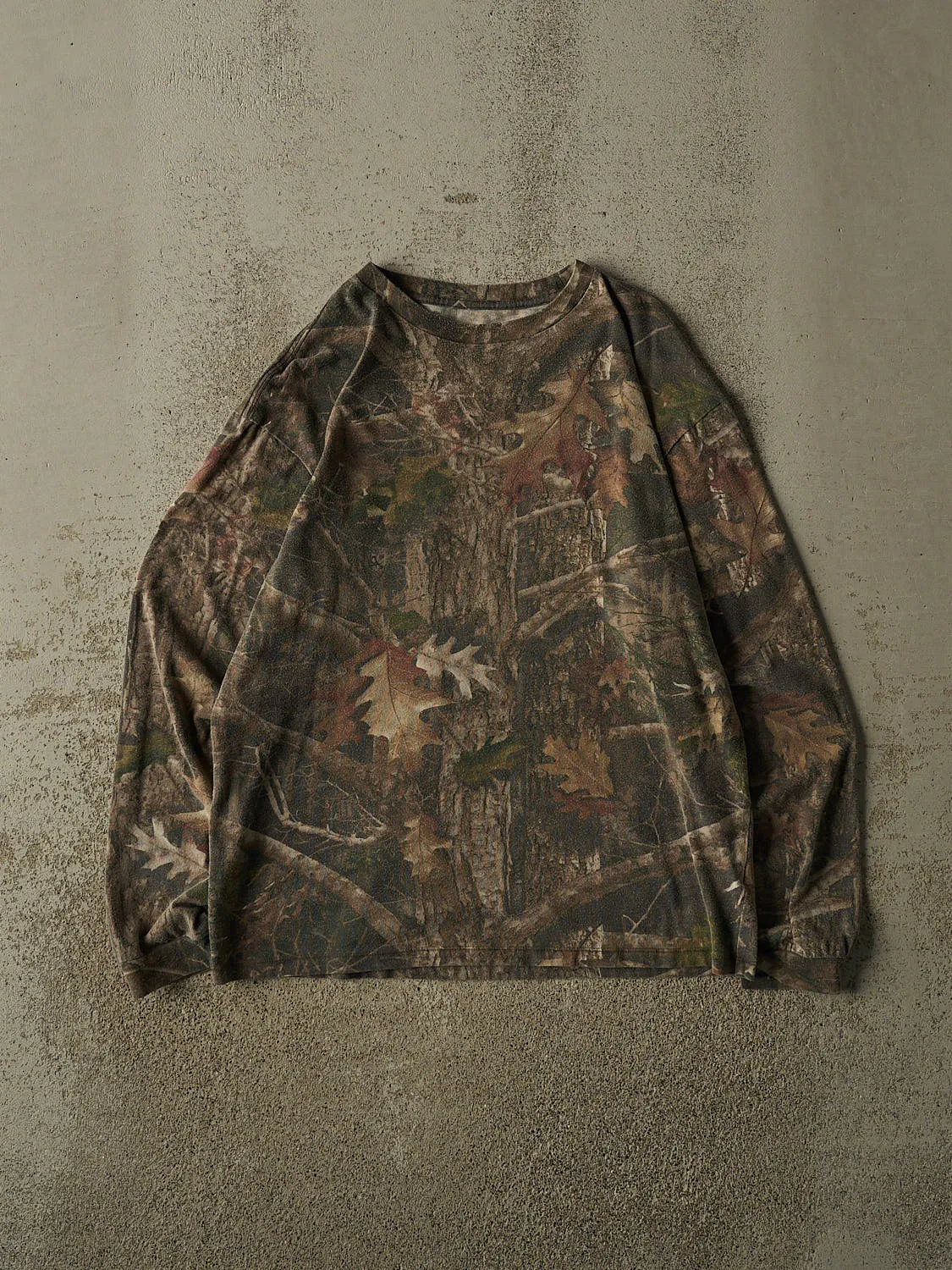Vintage Y2K Camo Long Sleeve (M/L) sold by Rebalance Vintage