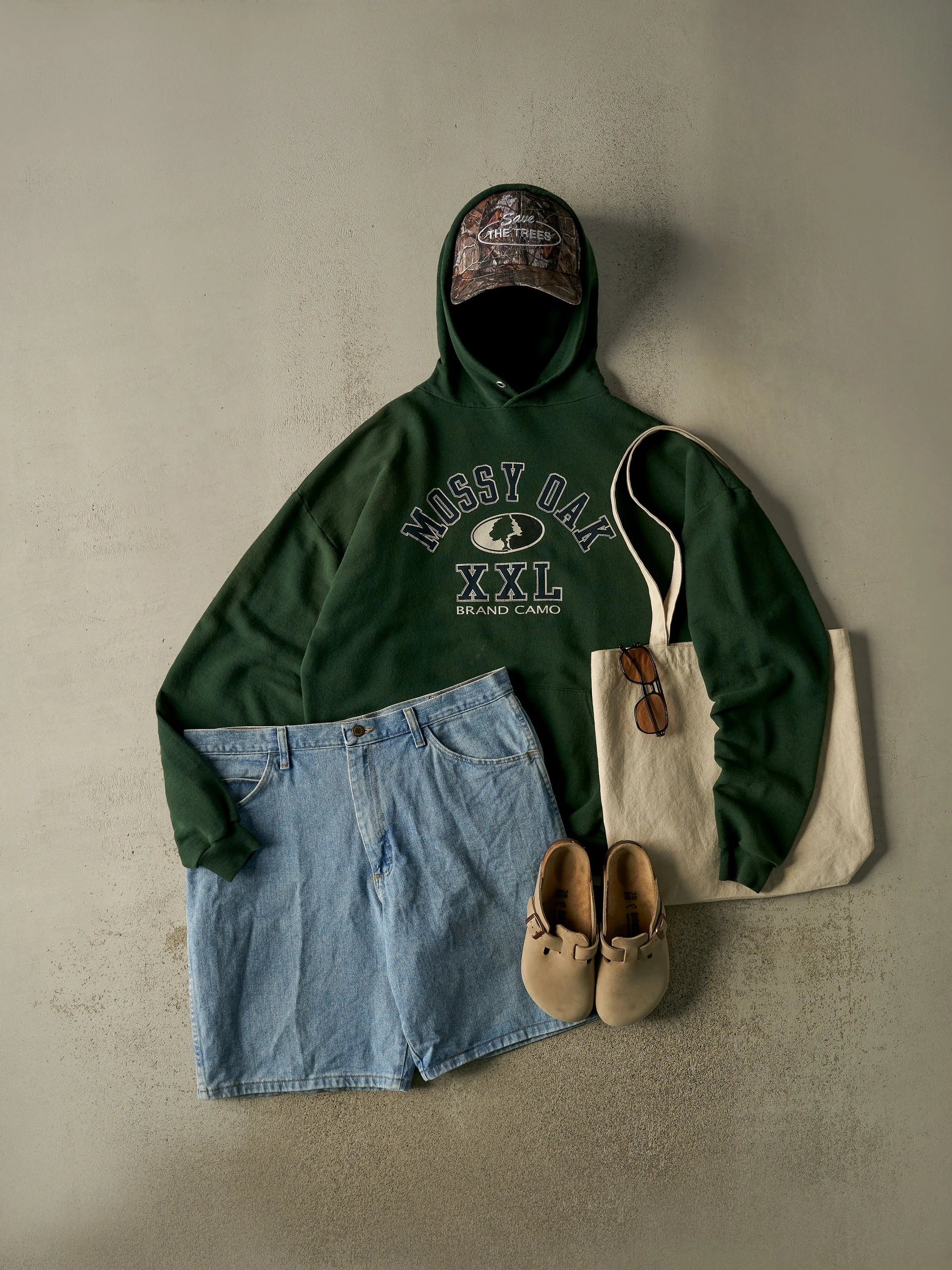Vintage 90s Green Mossy Oak Hoodie (L/XL) sold by Rebalance Vintage product image thumbnail 2