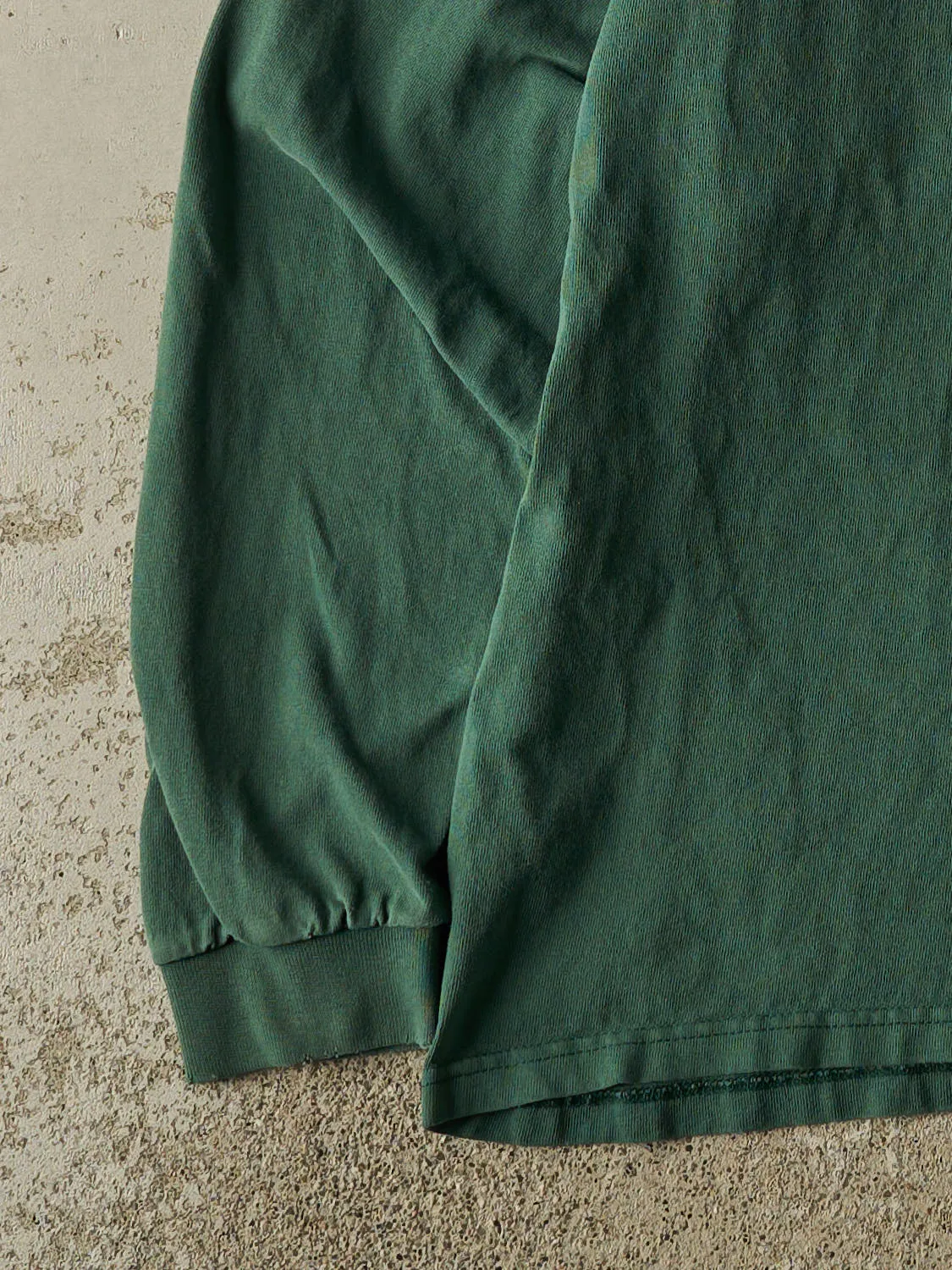 Vintage 90s Faded Green Pointers Long Sleeve (L) sold by Rebalance Vintage product image thumbnail 3