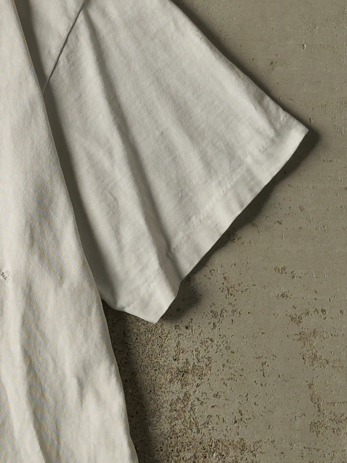 Vintage 90s White Brooks Logo Tee (L) sold by Rebalance Vintage product image thumbnail 4