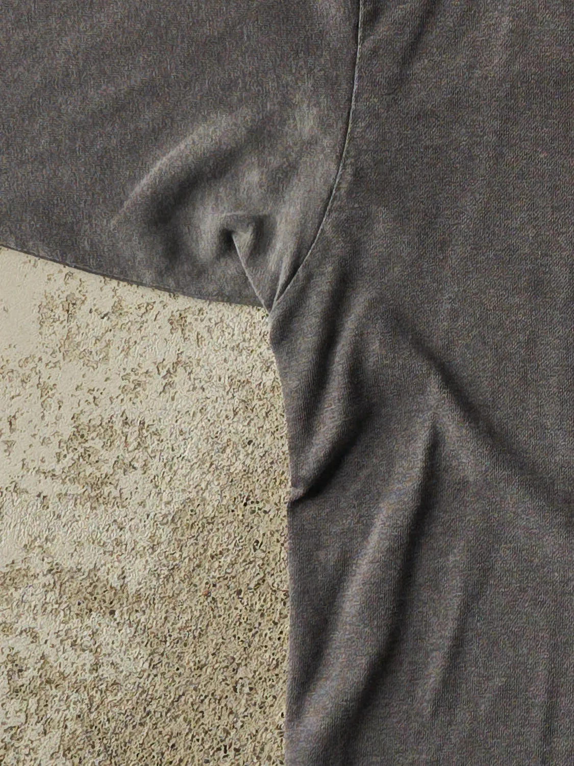 Vintage Y2K Charcoal Grey Nike Logo Long Sleeve (XL) sold by Rebalance Vintage product image thumbnail 4