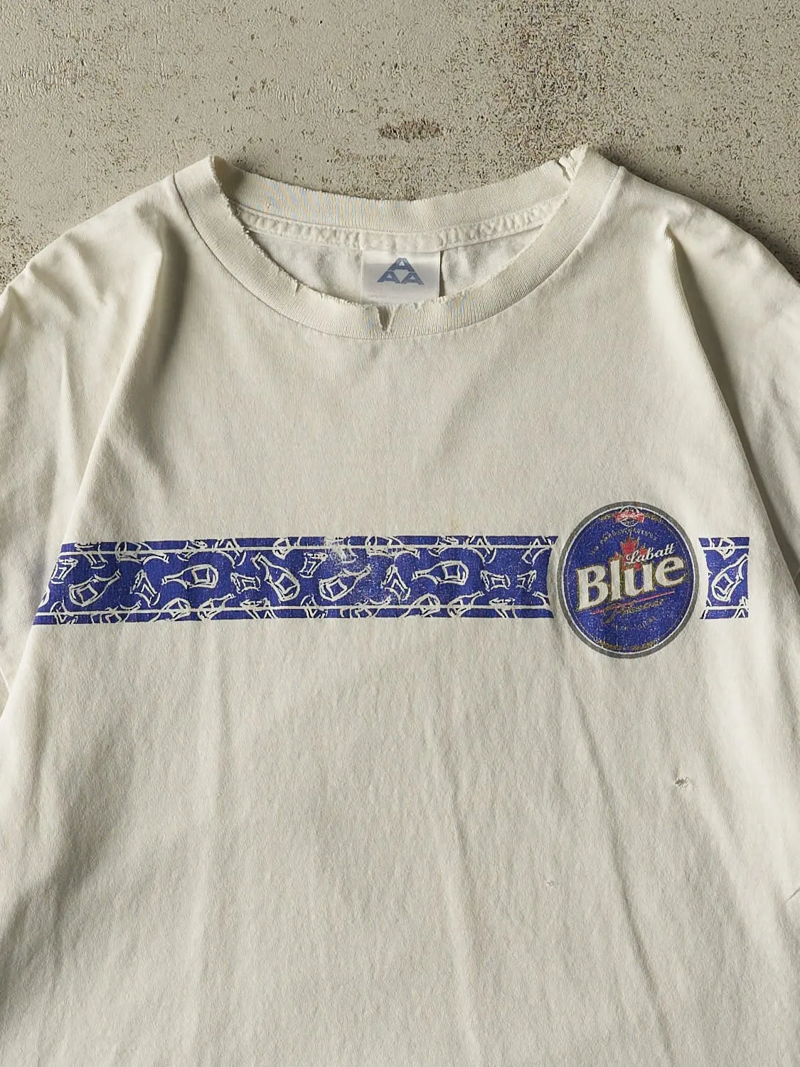 Vintage Y2K White Labatt Blue Tee (L) sold by Rebalance Vintage product image thumbnail 2