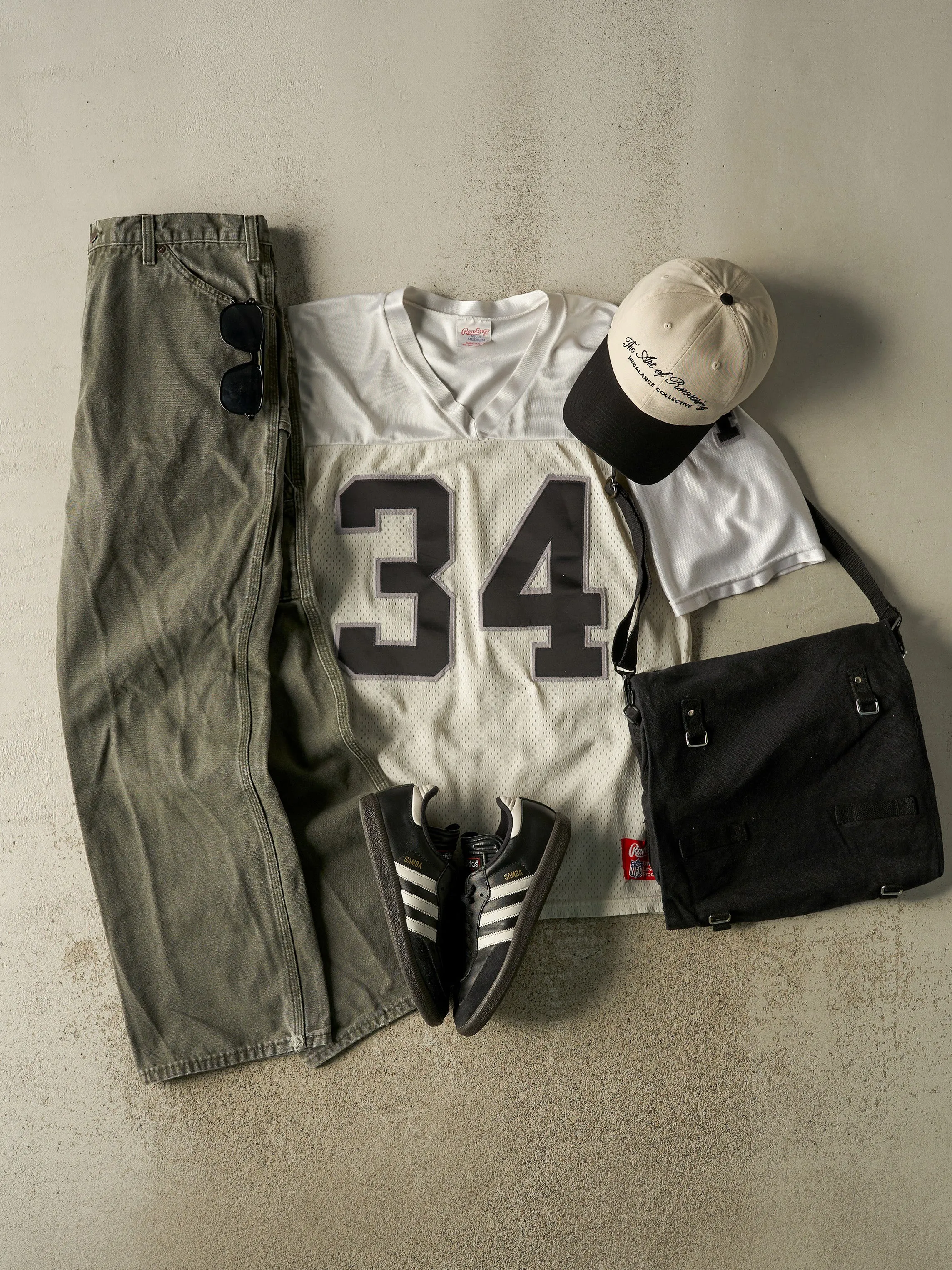 Vintage 90s White Los Angeles Raiders #34 Bo Jackson Football Jersey (M/L) sold by Rebalance Vintage product image thumbnail 2