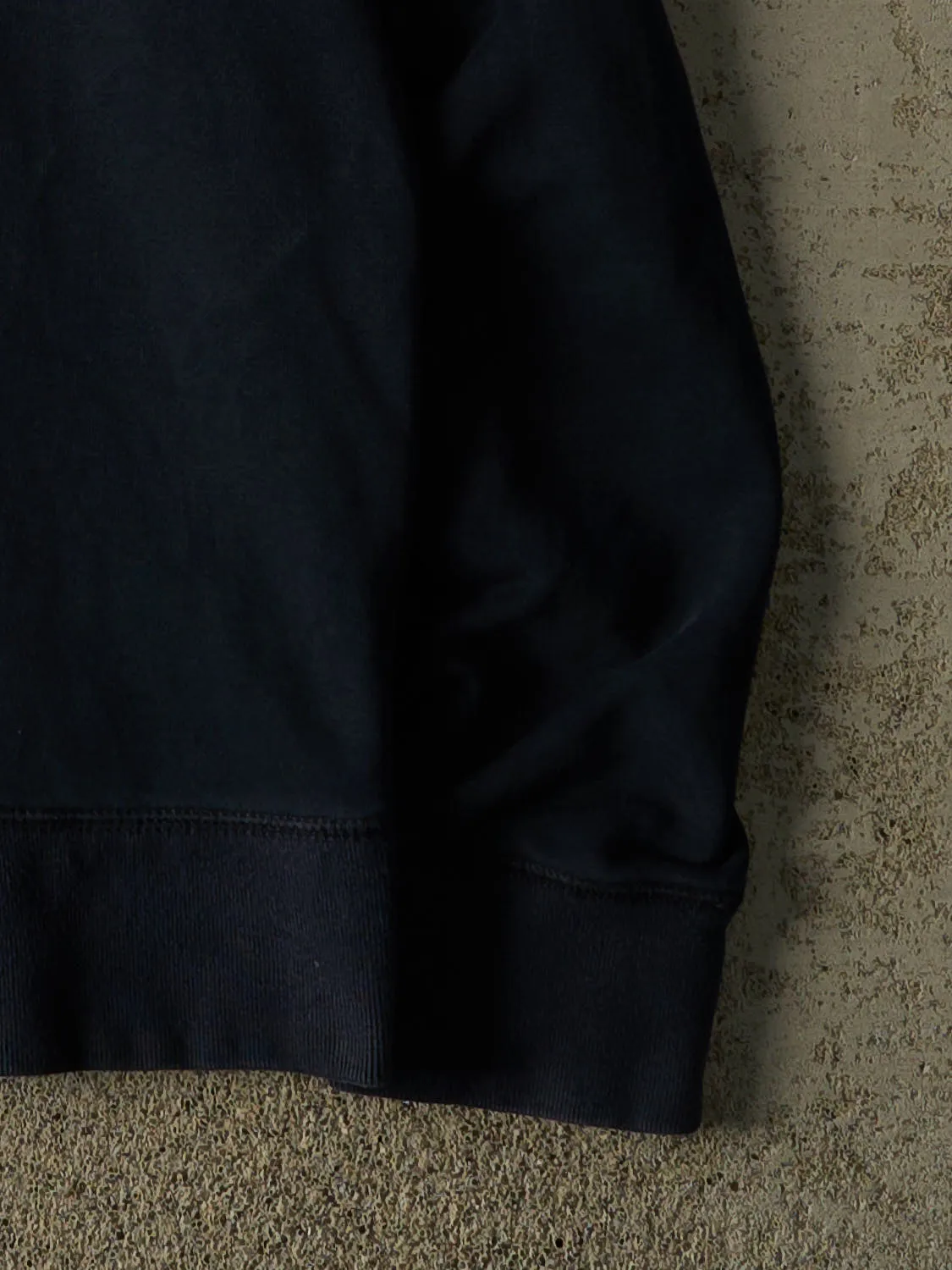 Vintage Y2K Navy Blue Tommy Hilfiger Crewneck (M) sold by Rebalance Vintage product image thumbnail 5