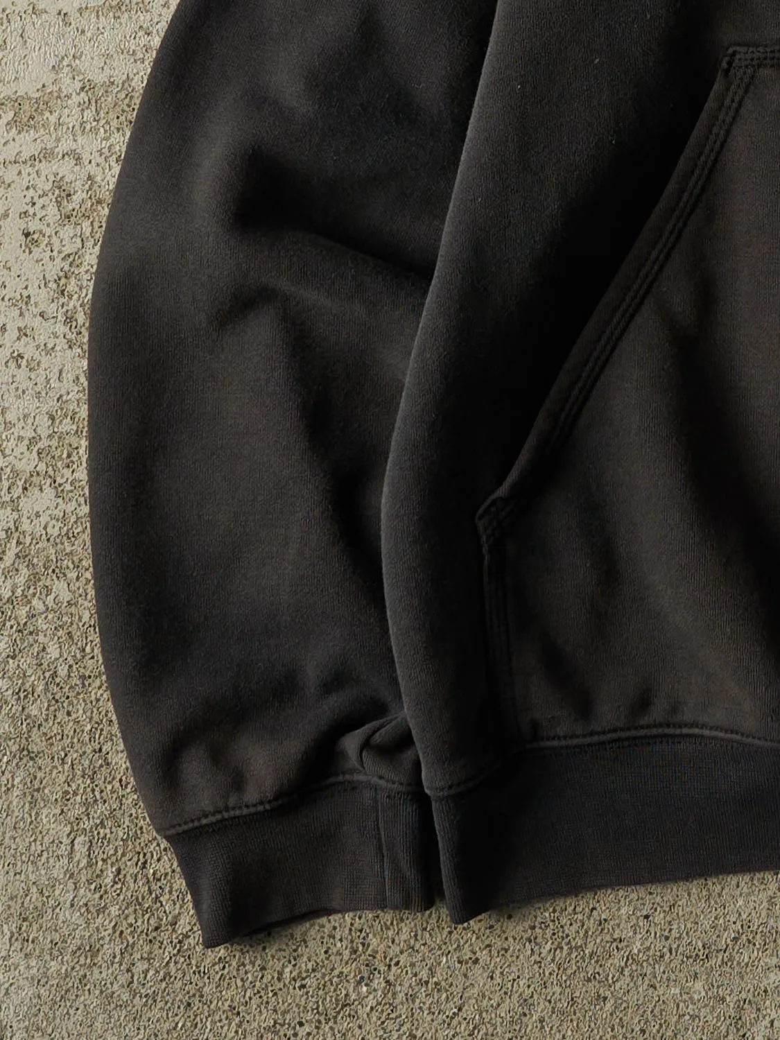 Vintage Y2K Faded Black Carhartt Hoodie (XL) sold by Rebalance Vintage product image thumbnail 4