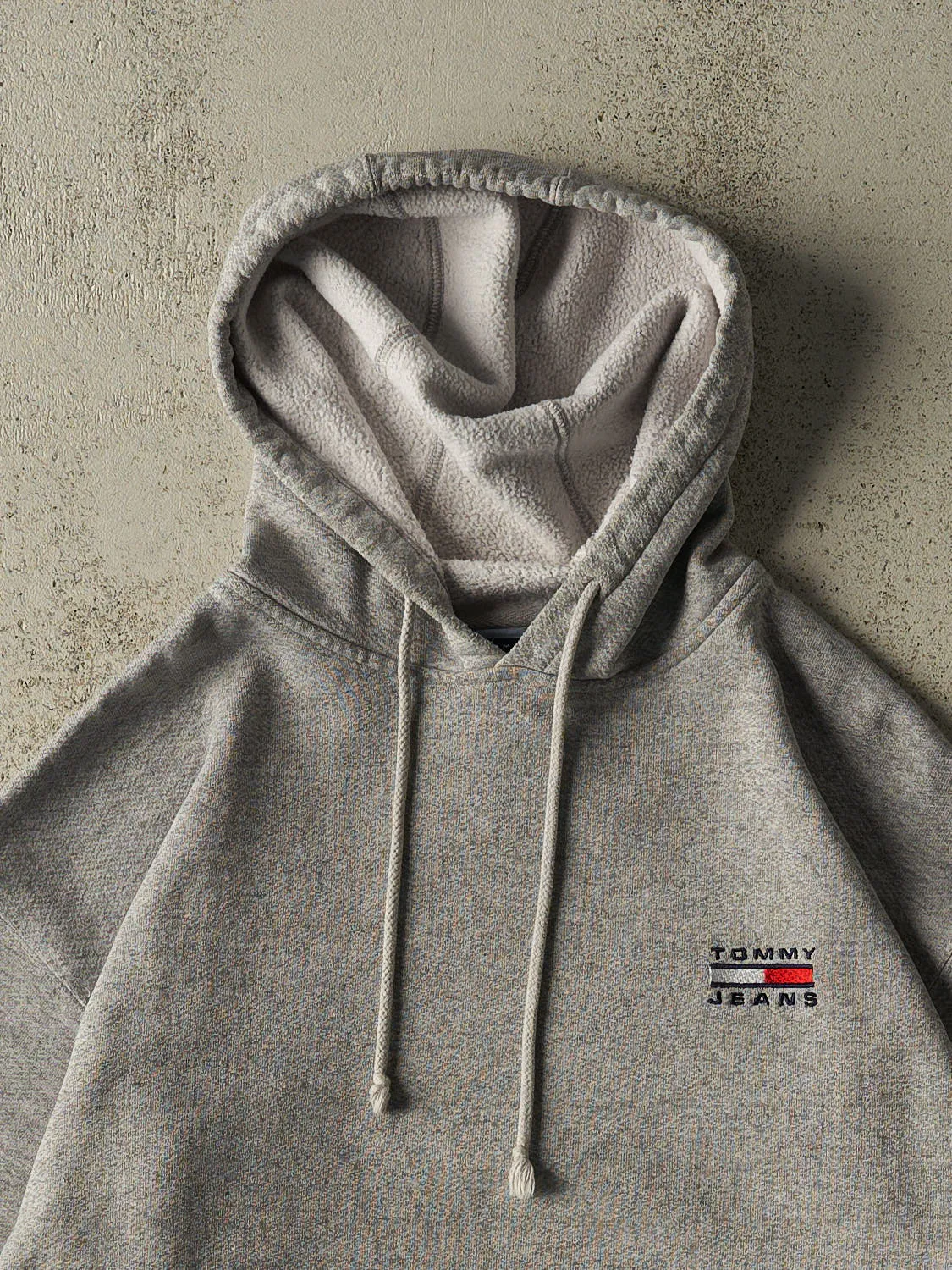 Vintage 90s Grey Tommy Jeans Embroidered Lightweight Hoodie (L/XL) sold by Rebalance Vintage product image thumbnail 2
