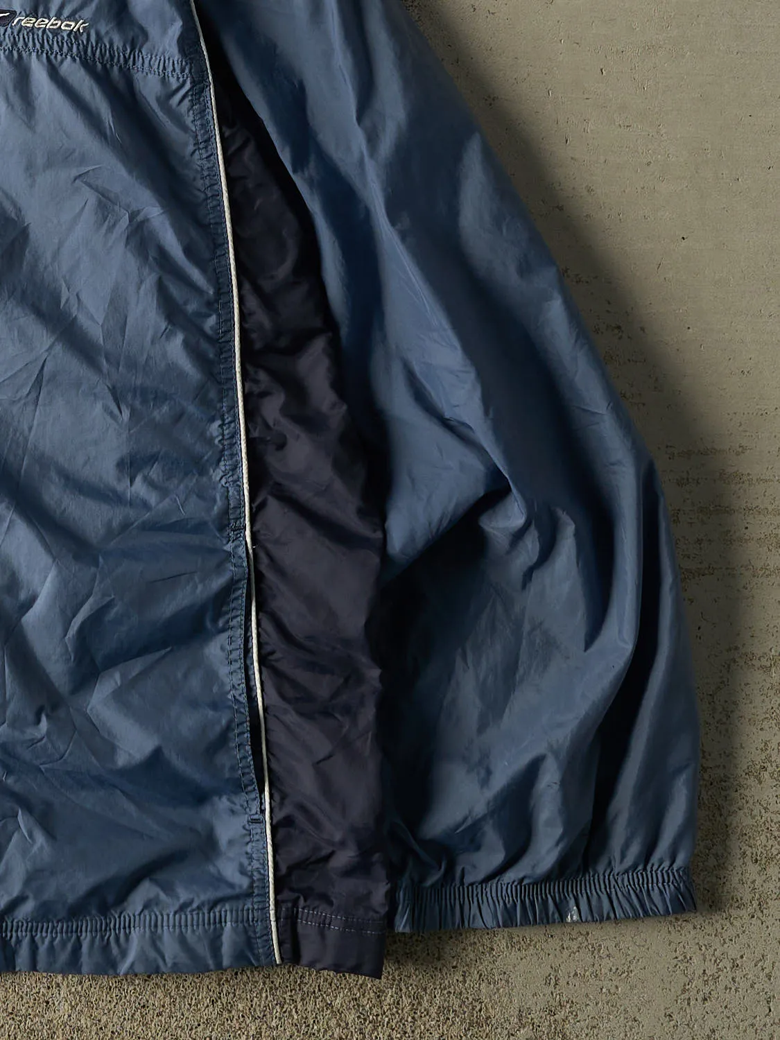 Vintage Y2K Blue Reebok Zip Up Windbreaker Jacket (XL/XXL) sold by Rebalance Vintage product image thumbnail 4