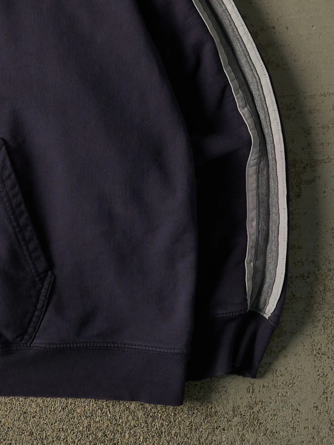 Vintage Y2K Navy Blue Gonzaga University Hoodie (XL) sold by Rebalance Vintage product image thumbnail 4
