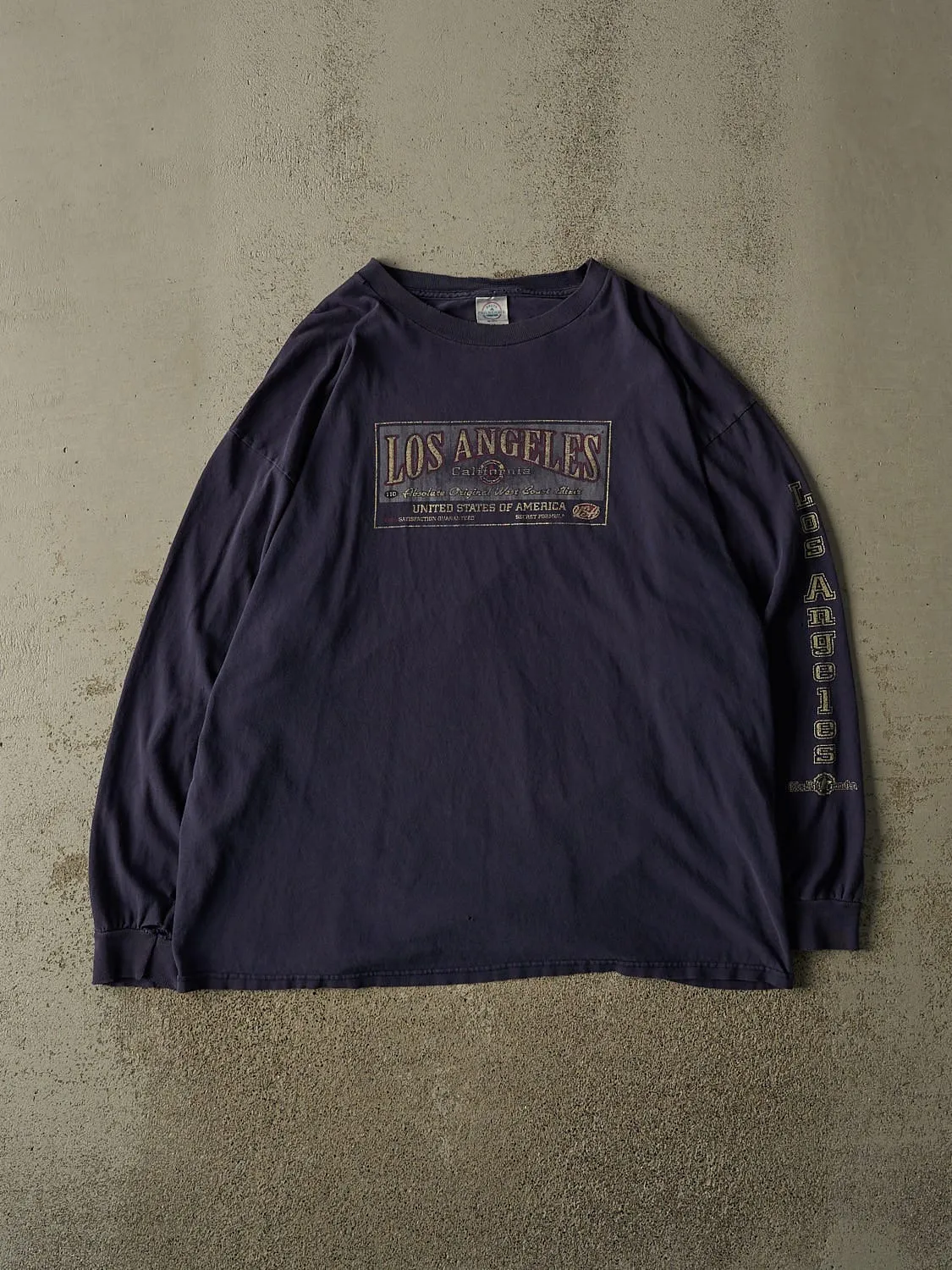 Vintage Y2K Navy Blue Los Angeles California Long Sleeve (XL) sold by Rebalance Vintage