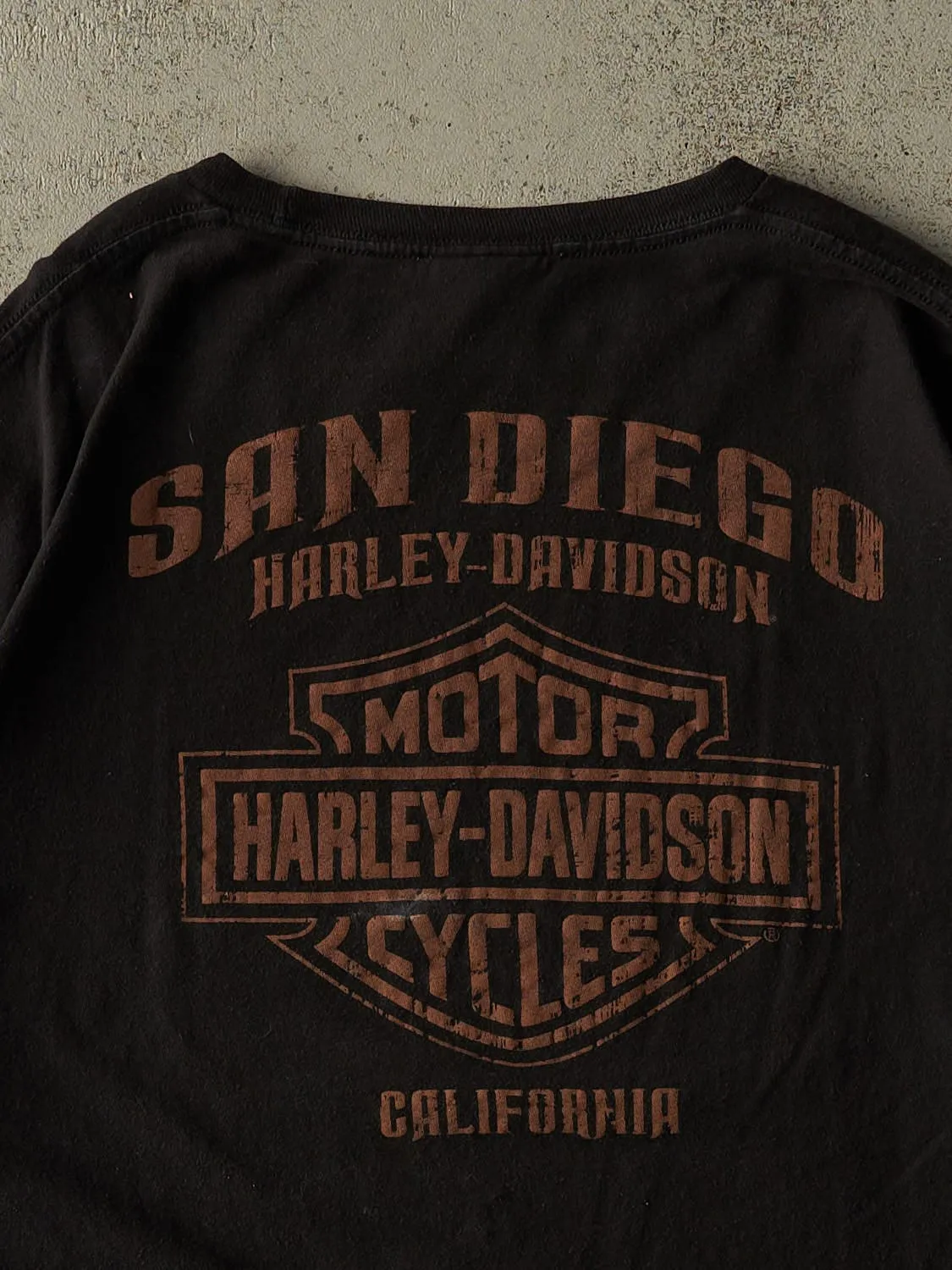 Vintage Y2K Black Harley Davidson San Diego California Tee (XL) sold by Rebalance Vintage product image thumbnail 4