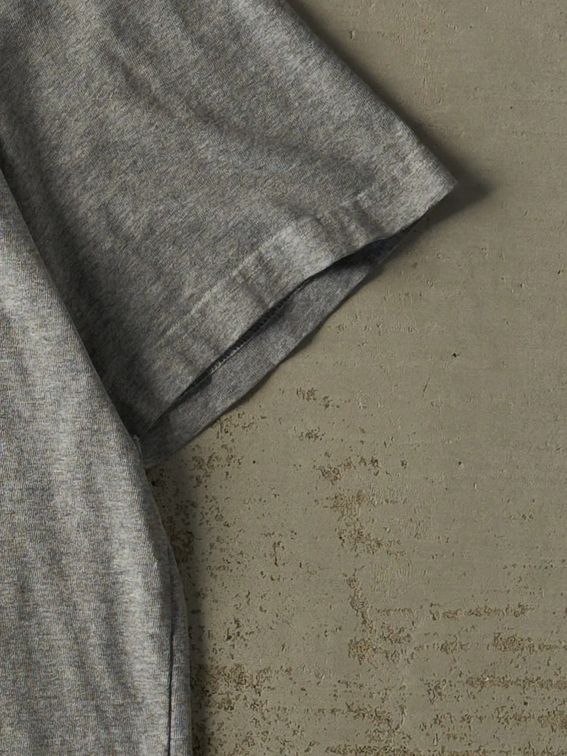 Vintage Y2K Grey Carhartt Pocket Tee (XXL) sold by Rebalance Vintage product image thumbnail 4