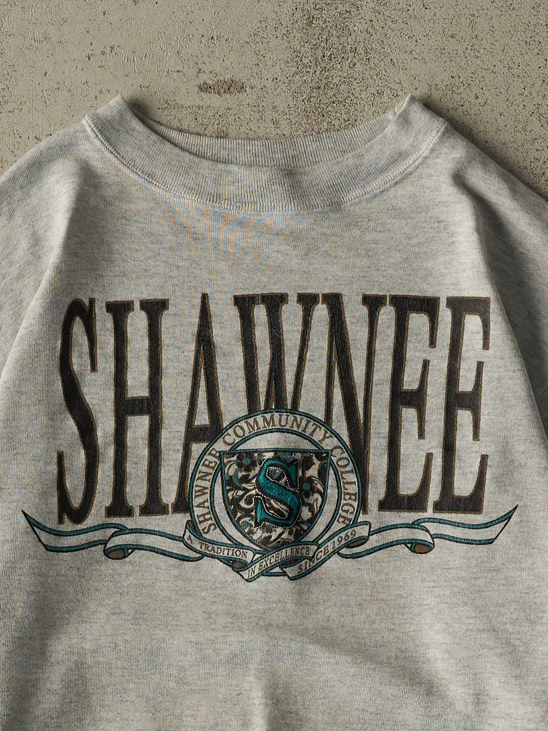 Vintage 90s Heather Grey Shawnee Community College Crewneck (M) sold by Rebalance Vintage product image thumbnail 2