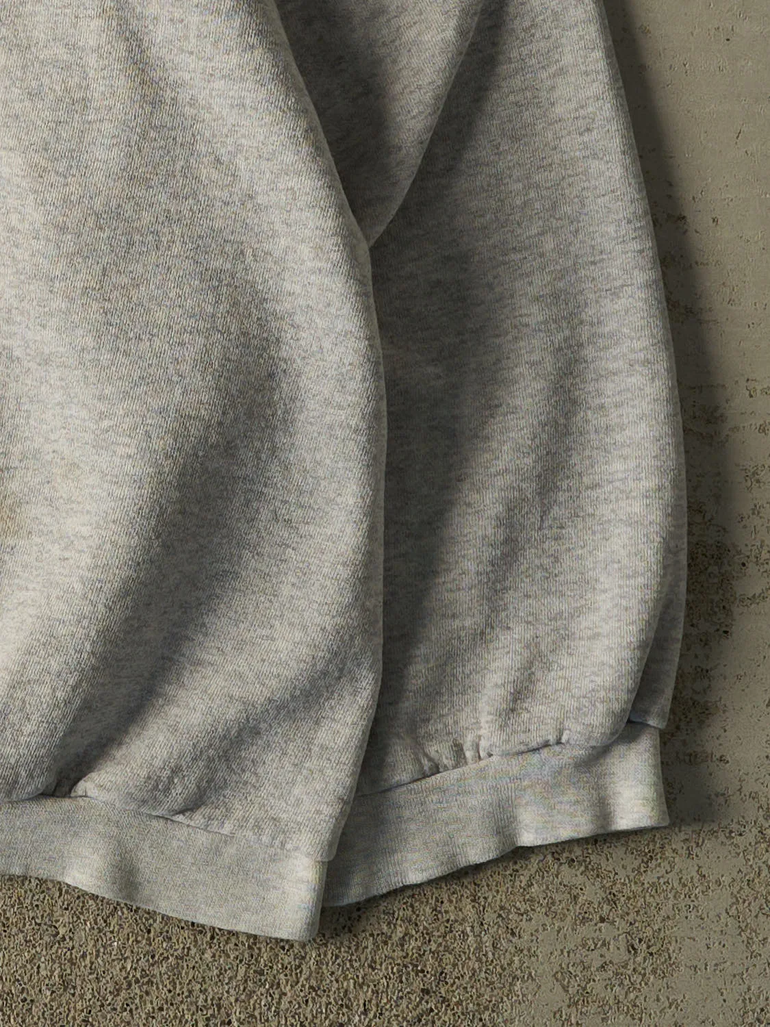 Vintage 90s Heather Grey Seattle Mariners Embroidered Crewneck (XL) sold by Rebalance Vintage product image thumbnail 4