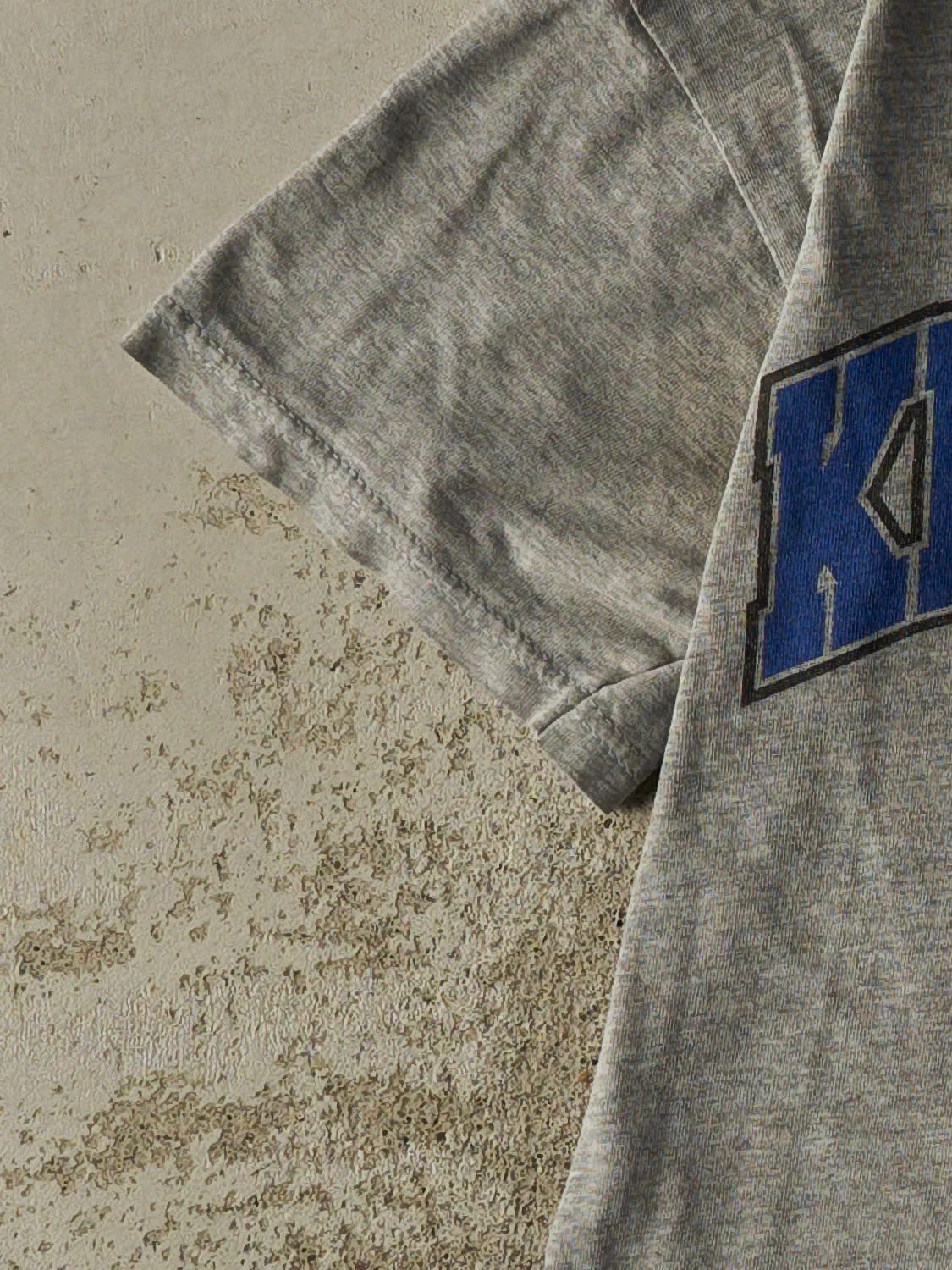 Vintage Y2K Grey University of Kentucky Tee (XS/S) sold by Rebalance Vintage product image thumbnail 3
