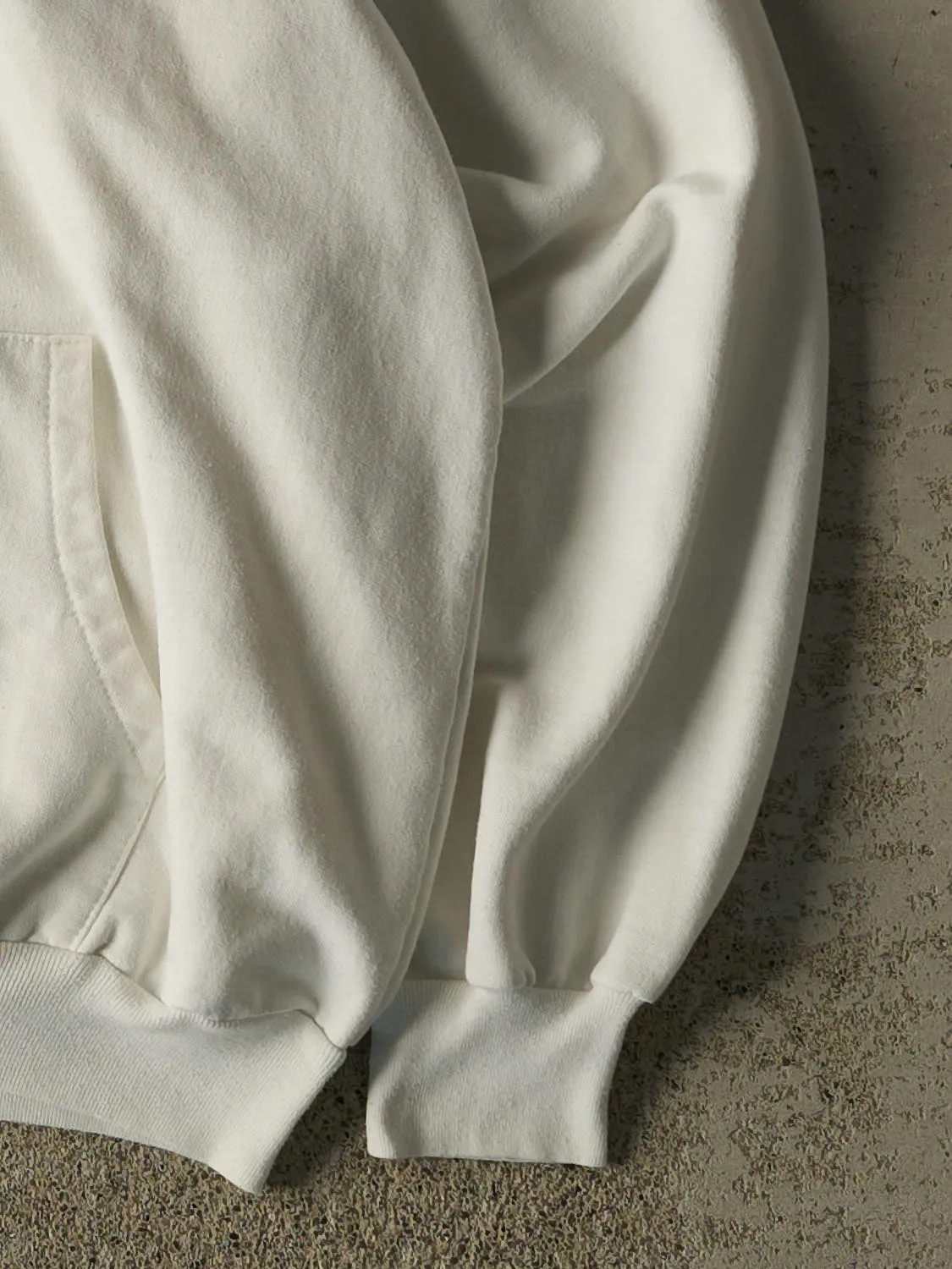 Vintage 90s White St. Albert Saints Hoodie (M) sold by Rebalance Vintage product image thumbnail 4